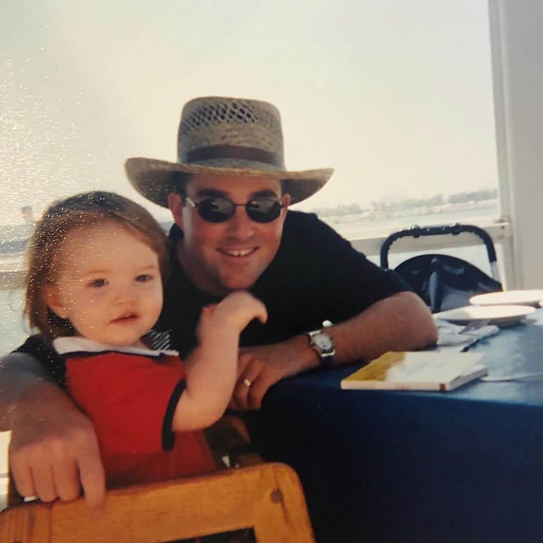 ケイトリン・ディーヴァーのインスタグラム：「🩵dad🩵 happy fathers day」