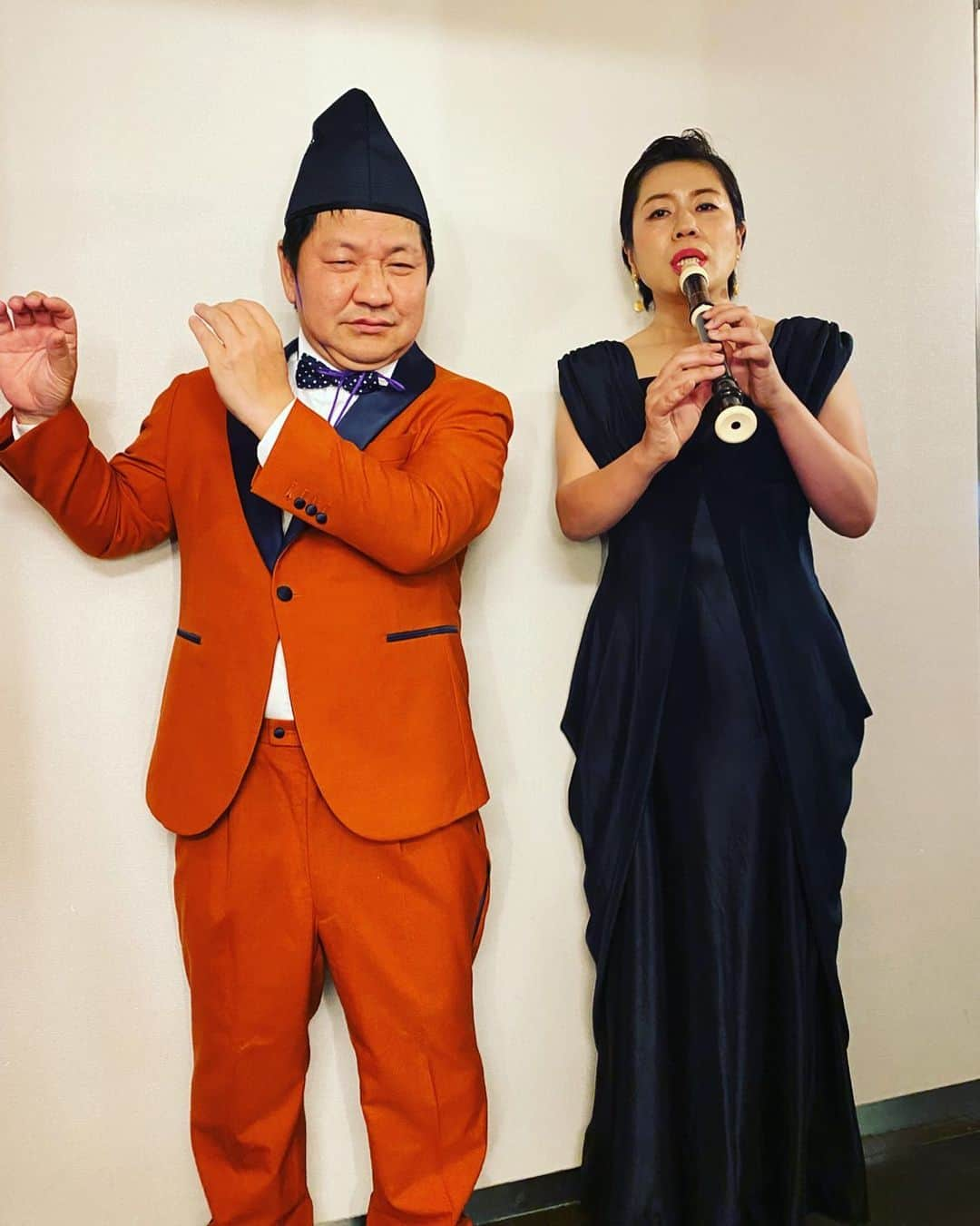 青木さやかさんのインスタグラム写真 - (青木さやかInstagram)「チャンス大城さんと 「狂人」というユニットを組ませていただきました。本日やついフェス歌合戦で皆さんに初めて聴いていただきました。いかがでしたか？大城さんむちゃくちゃ面白いです。本も。本人も。 #チャンス大城　さん」6月18日 17時55分 - sayaka___aoki