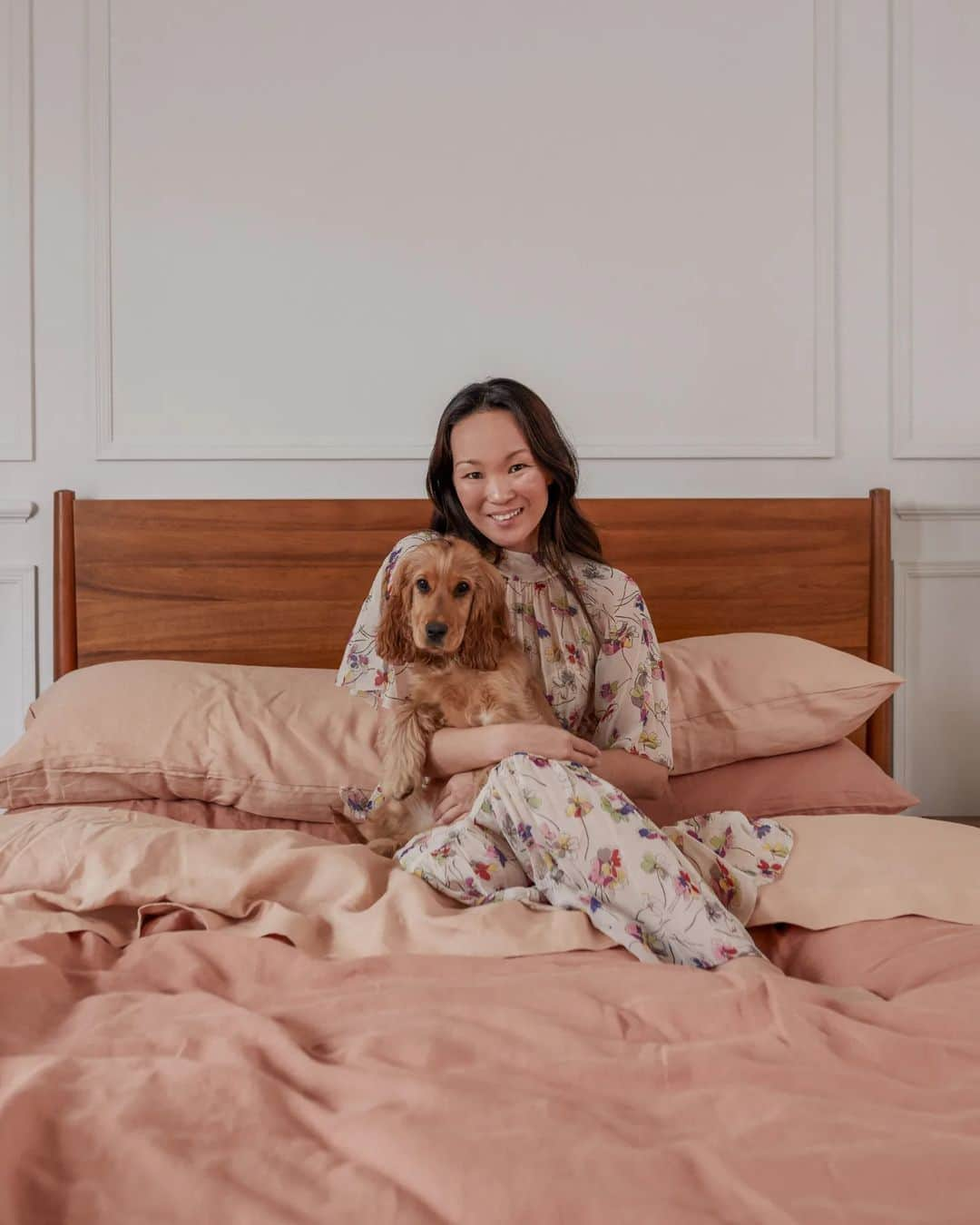 Mariko Kuoさんのインスタグラム写真 - (Mariko KuoInstagram)「Come inside my home with @bed.threads!  The lovely team from Bed Threads came over recently for a home tour and a chat (with tea of course!) about what makes my house special for me.    You can see more and read my Makers Interview via the link on my stories. #BedThreads  And, get 15% off everything using code GLOWUP 🌞」6月18日 18時38分 - marikokuo