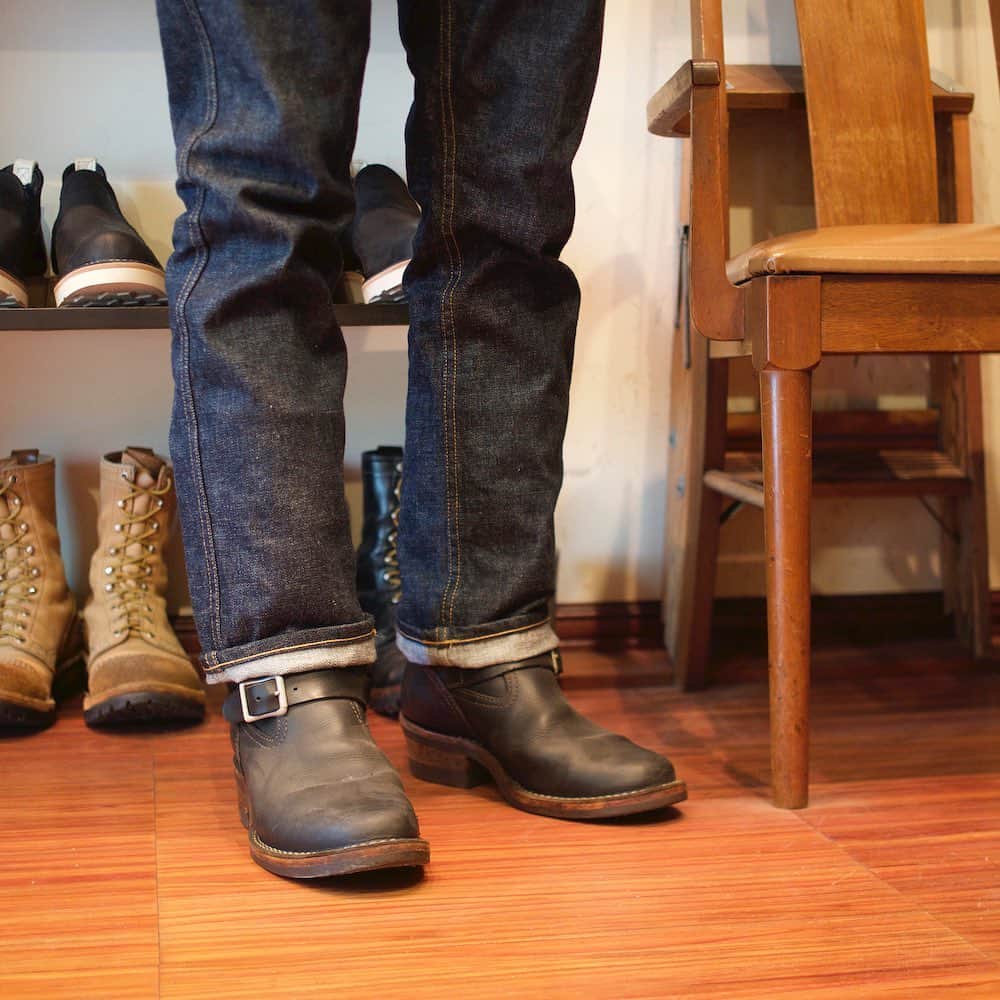 のインスタグラム：「My WESCO! “Boss" シャープなNarrow Toeを採用したスタンダードブラックレザーの"Boss"。さらに詳しくはスタッフブログにて！ . https://wescojapan.blogspot.com/2023/06/my-wesco-boss_18.html . @wesco_japan アカウントトップのURLからブログへリンクします。 . #westcoastshoecompany #wesco #wescoboots #boss #since1918 #100YEARS #oregon #scappoose #madeinUSA #tokyo #ebisu #wescojapan #wescoebisu #wescosetagaya」