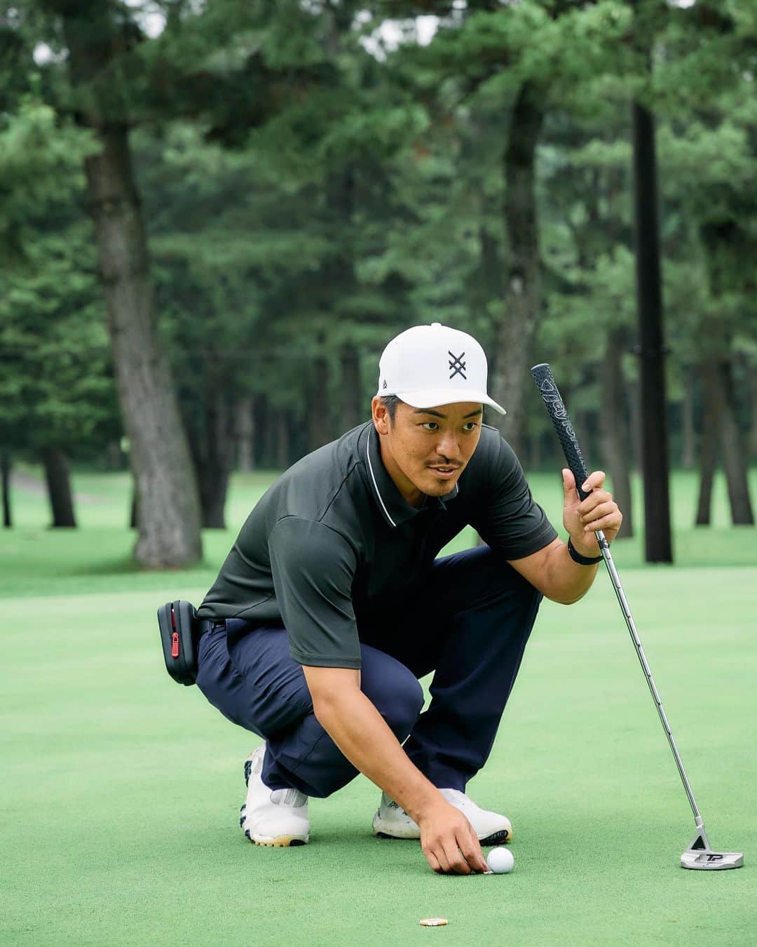 金尾玲生のインスタグラム：「.  I got new TP TRUSS M4TH @taylormade_golf_japan   またまた新しい武器をゲットしちゃいました。  とっても質感が良くて、打感、打音が良すぎる。 重みもあってかなり打ちやすい！ そして、ヨレヨレと球が走る事なく、しっかりと球が走り直進性もかなり良き！  これはまた凄い商品が出ちゃったよ。笑  是非試してみてね✌︎  #taylormade #tptruss #golf 📸by @aya_dream04」