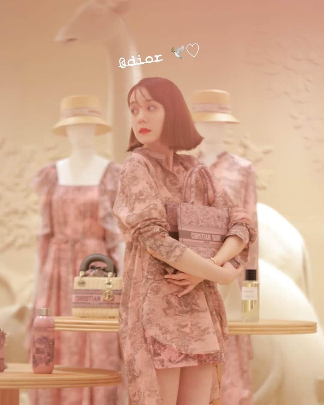 トリンドル玲奈さんのインスタグラム写真 - (トリンドル玲奈Instagram)「@dior 🤍」6月18日 19時21分 - toritori0123