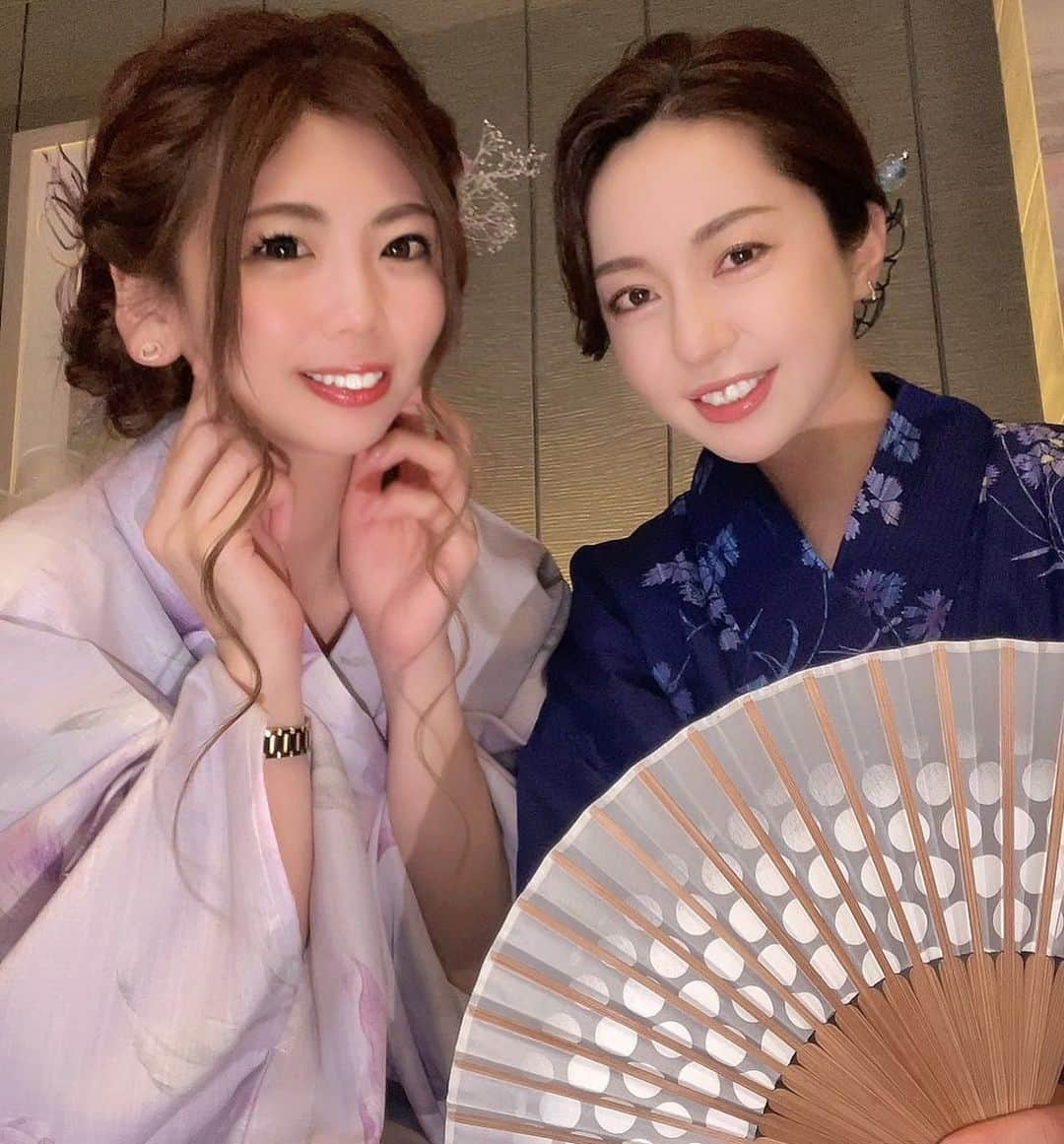 安藤ユキのインスタグラム：「新調した浴衣好評でした👘✨💗  浴衣新調するとセットで下駄が増えていく。そんなに下駄はいらないのよ(*'▽'*)  club L’Etoile ⭐️ 札幌市中央区南5西3丁目美松ビル5F  #レトワール #シンセイグループ #葵ゆき #札幌 #すすきの #北海道 #ニュークラブ #ニュークラ嬢 #すすきのニュークラ #ラウンジ #ラウンジ嬢 #キャバクラ #キャバ嬢 #ホステス #夜職 #ナイトワーク #ポケパラ #インスタ指名 #求人 #お酒好きな人と繋がりたい #キャバキャバ #きゃばきゃば#HIBIKI #HIBIKIグループ」