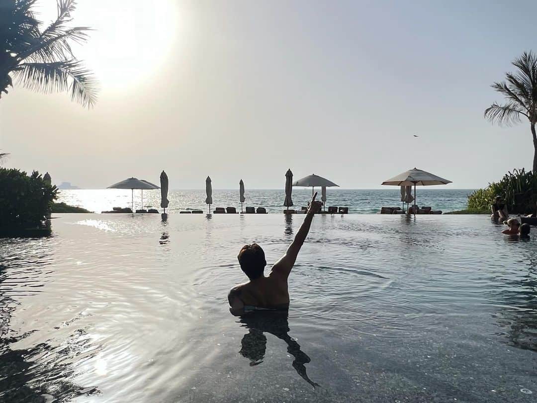 SE7ENのインスタグラム：「#feelslikeheaven 🏝️ #TimeExceptionallyWellSpent」