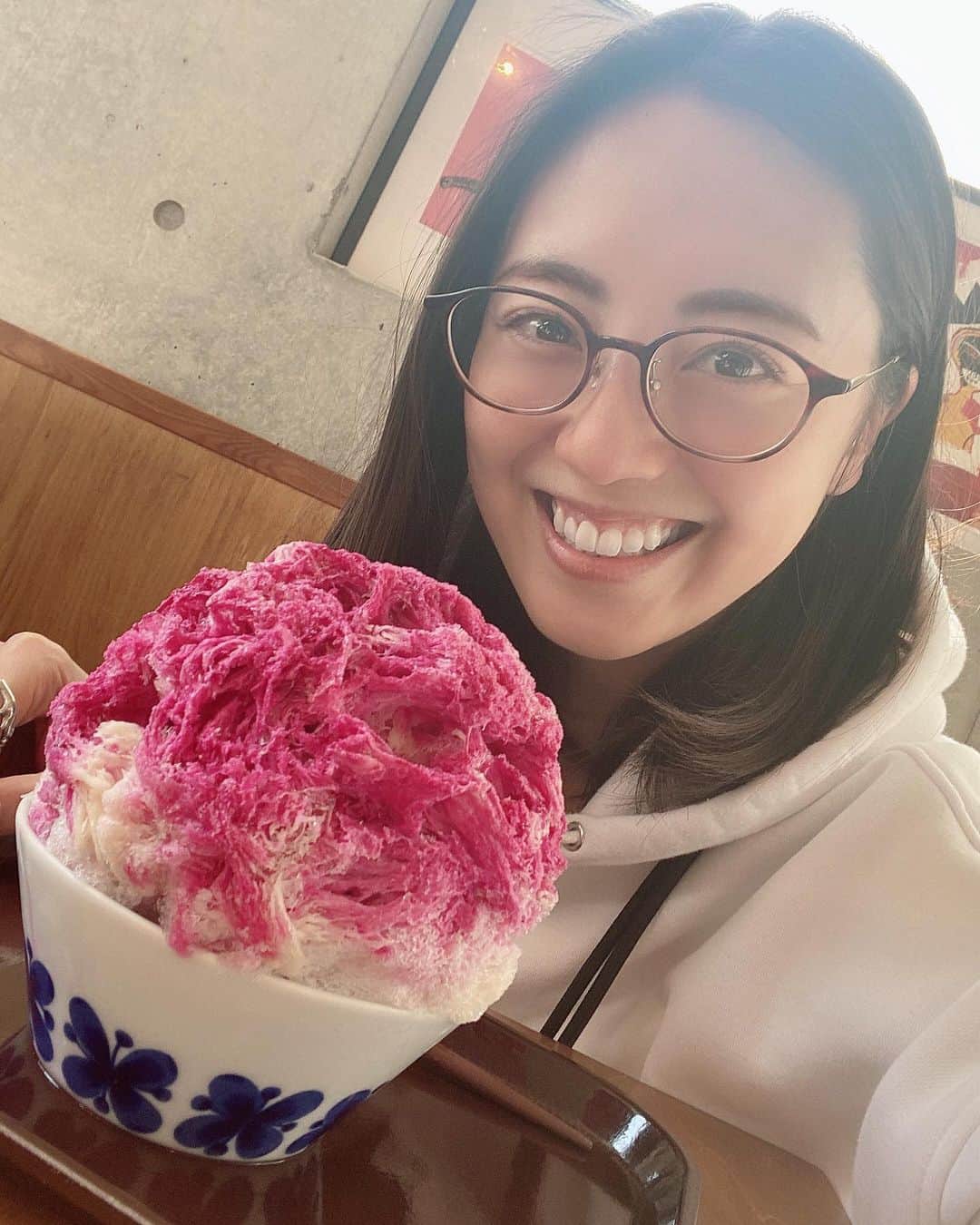 沢井美優のインスタグラム：「久しぶりに質問コーナー✨ 全部は答えられないかもしれませんがストーリーズからどうぞ☺️  #沢井はかき氷です #🍧  #かき氷 #かき氷大好き  #かき氷は人を幸せにする #🧡　 　 #笑顔溢れる毎日を  #明日もきっと素敵な一日 #🍀」