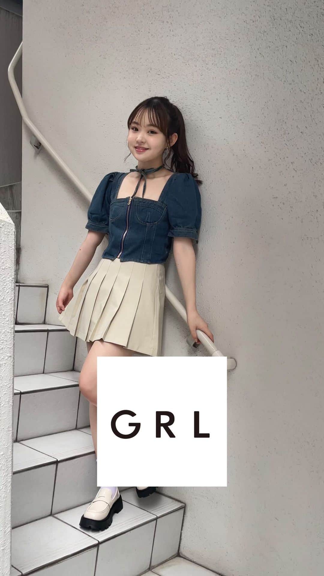 のインスタグラム：「色んな系統でコーデ組んでみたよ‼️🤎夏服のGRLほんとに可愛い😭#GRL #グレイル #GRL購入品 #グレイル購入品  #pr」