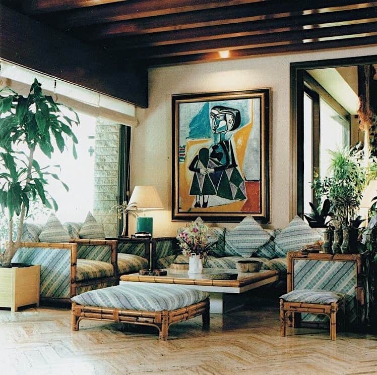 Meganのインスタグラム：「From 100 Designers’ Favorite Rooms, 1994 🌿 . . . . #interiordesign #bamboo #90sinterior #tropicalmaximalism #homedecor #theworldofinteriors」