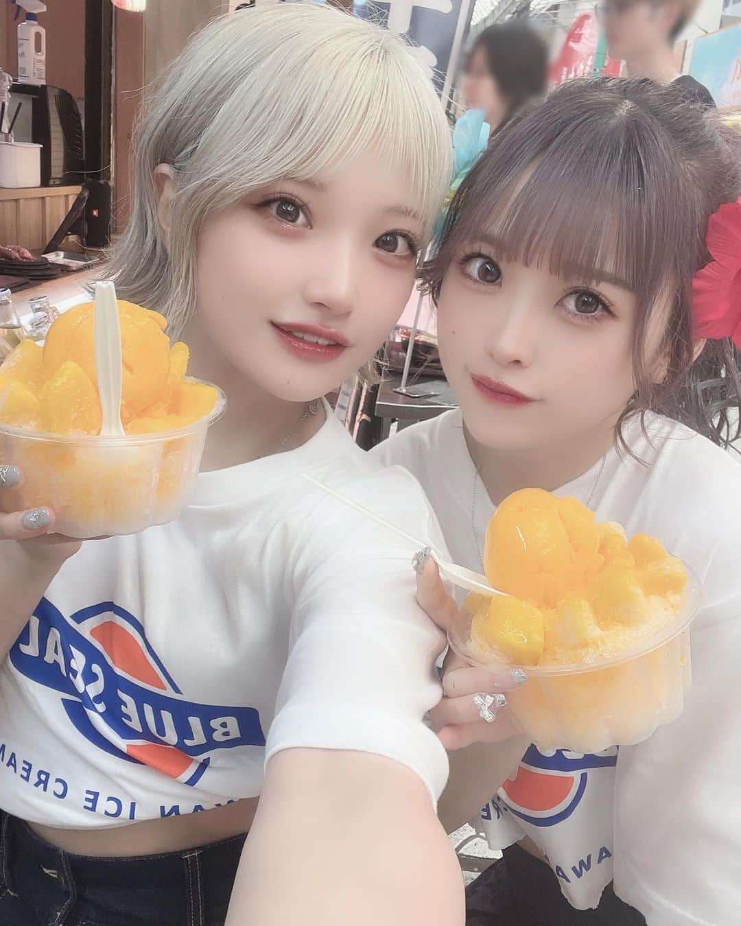 東條ゆりあさんのインスタグラム写真 - (東條ゆりあInstagram)「夏の主役はゆりあやん？☺︎  ゆかとブルーシールのマンゴーかき氷たべたあ、めちゃくちゃ美味しくてびっくりした、マンゴーておいしい、ね、🫶」6月18日 20時46分 - yurichoco___