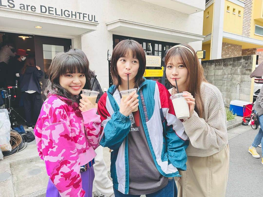 清野菜名のインスタグラム：「今夜１０時〜 『日曜の夜ぐらいは...』第８話　 ぜひみてください☺︎  #日曜の夜ぐらいは #日ぐら」