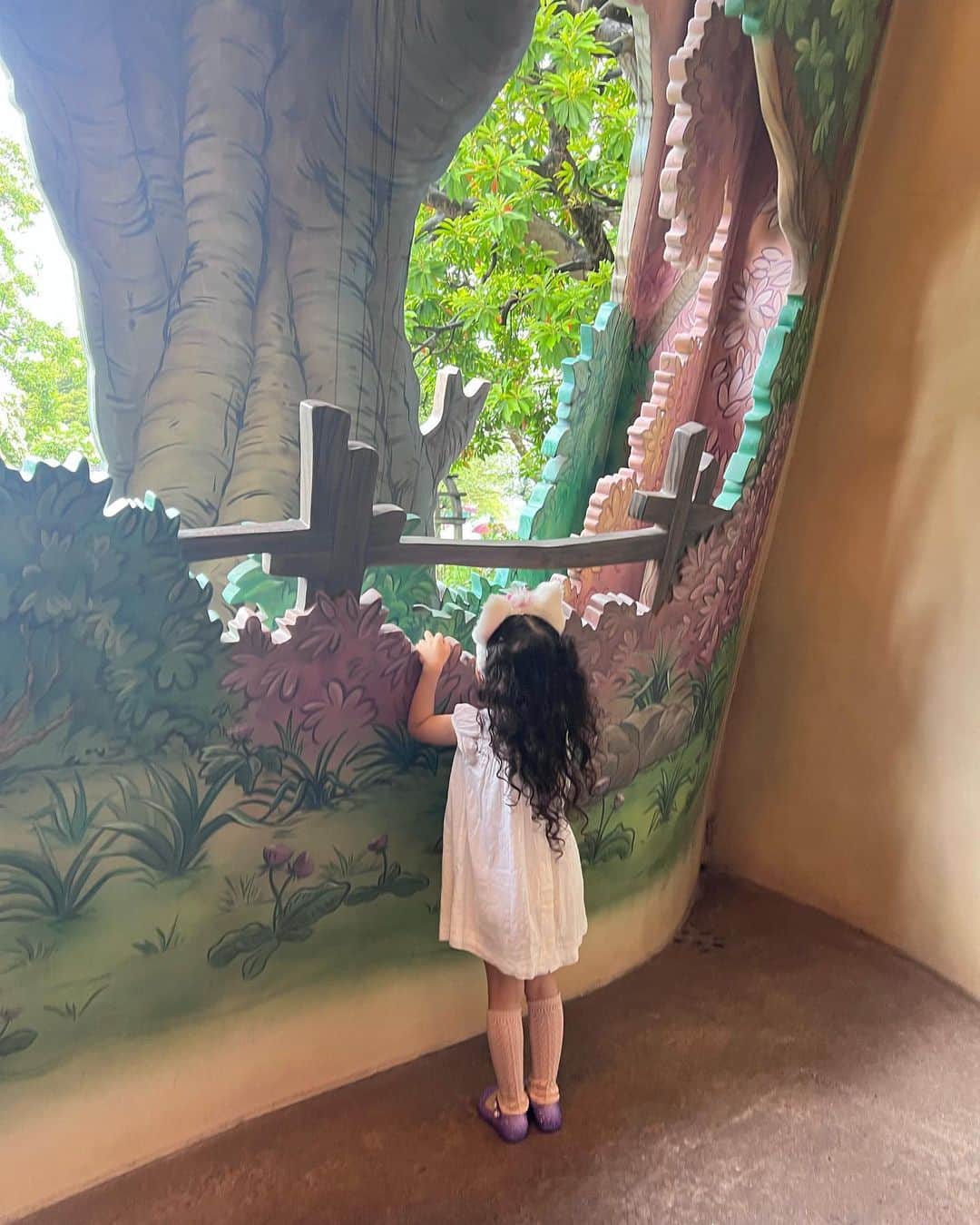目見田早弥子のインスタグラム：「🎀🤍🍯🧸」
