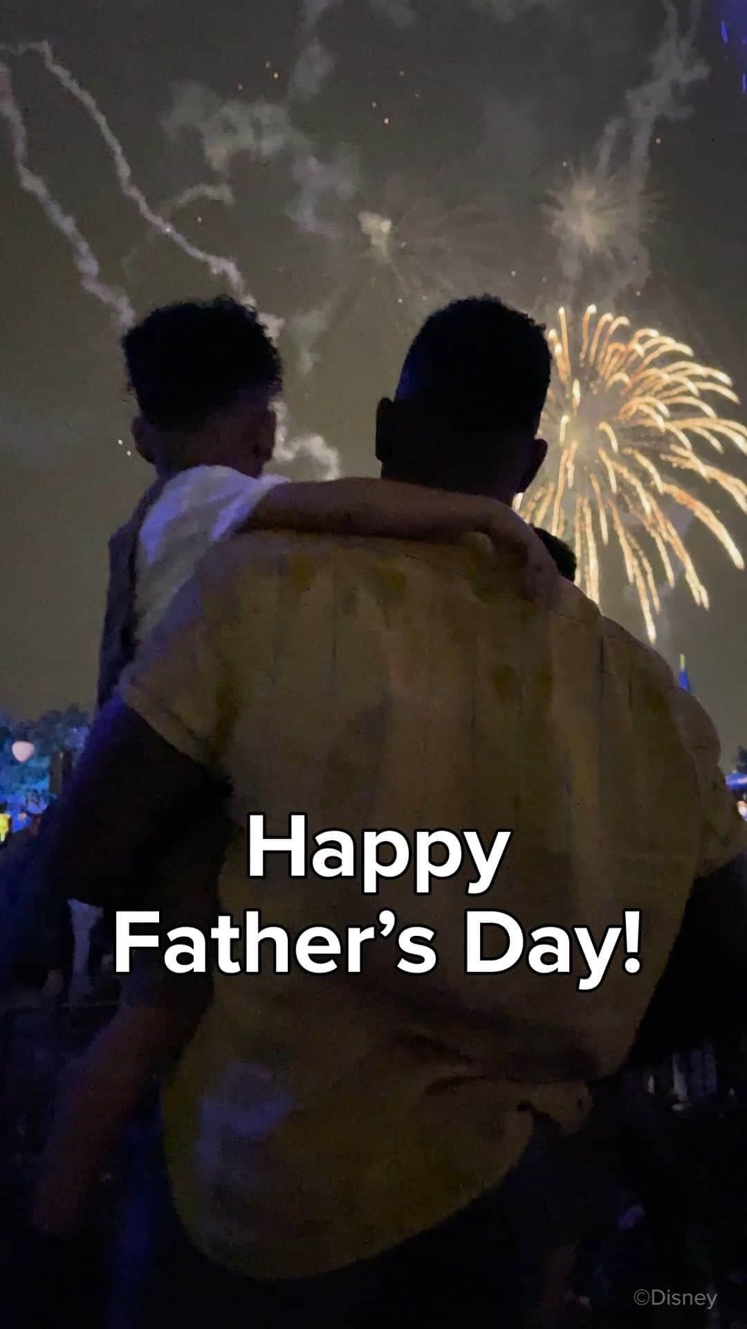 Walt Disney Worldのインスタグラム：「Happy Father’s Day! From goofy jokes to great advice, it just wouldn’t be the same without dad. Drop a 👍 if you agree (it’s what dad would do).」