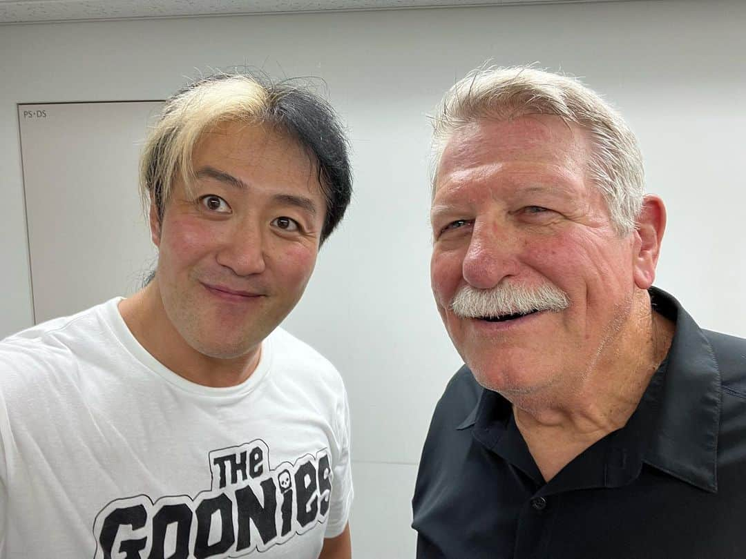 ヨシタツのインスタグラム：「One of my heros in my childhood, Stan. My first meeting with him was in WM26. He hasn't changed since then. #ajpw」