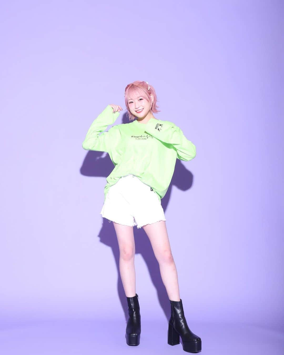 羽音朱ジュリィ（山本朱莉）のインスタグラム