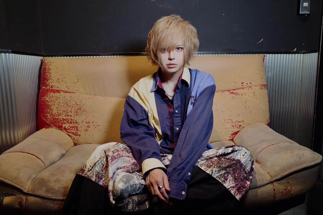 のインスタグラム：「Everything Inside Me is Changing  柏ありがとう。 #buglug #iconツアー #千葉」