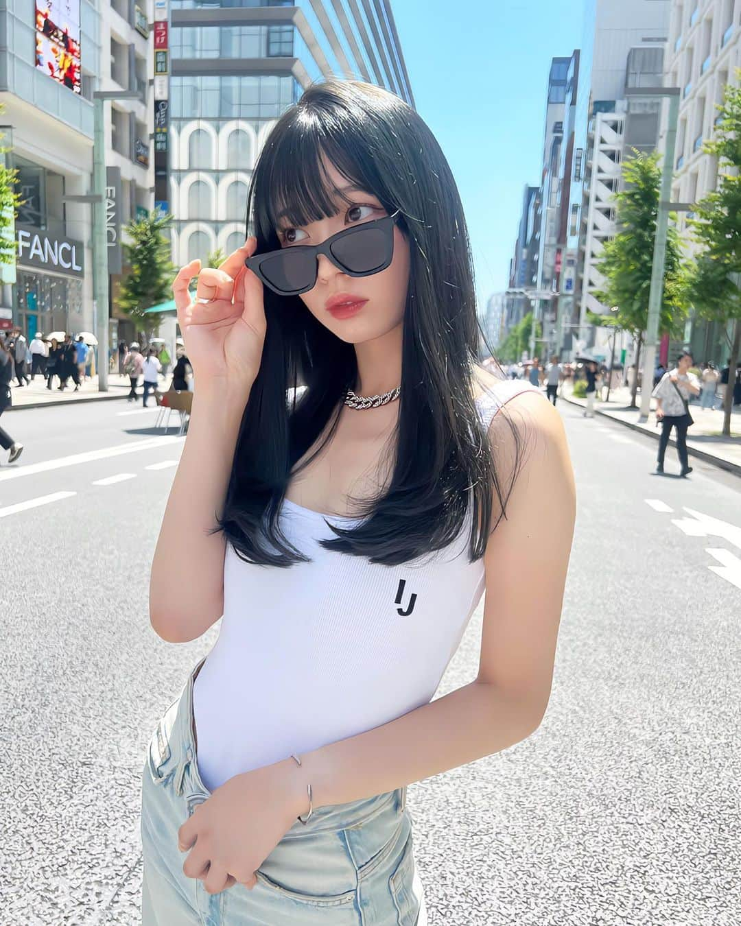 齋藤万莉奈のインスタグラム：「🕶❤️‍🔥🚿」