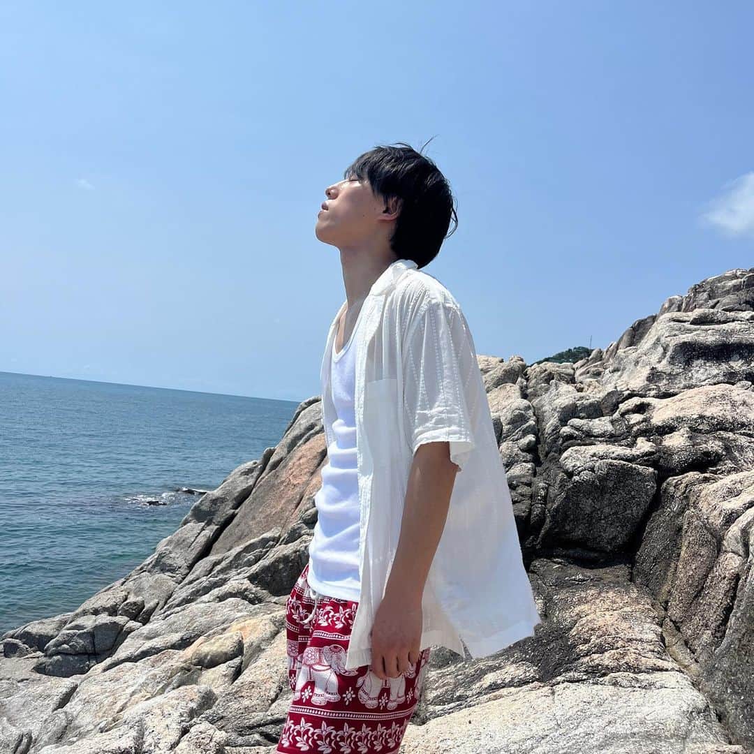 佐藤綾人のインスタグラム：「サムイ島の『ラート・コ・ビューポイント』🏝✨ ココナッツアイスうますぎた🥥  #サムイ島 #タイ旅行 #ラートコビューポイント」