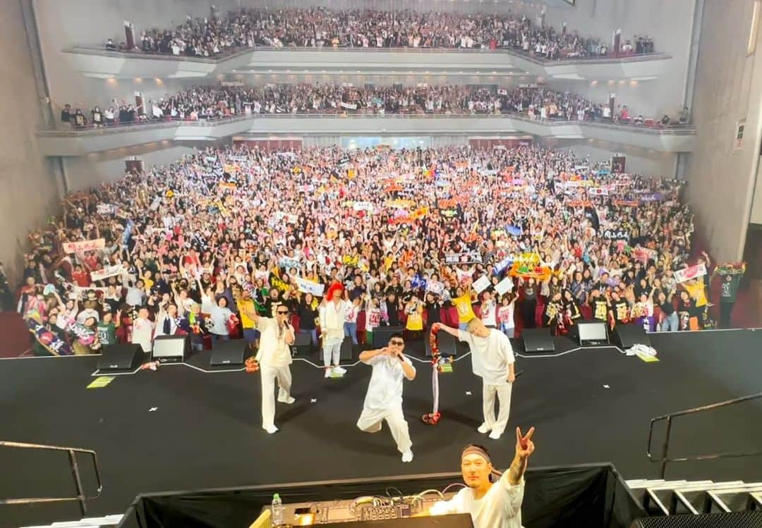 湘南乃風さんのインスタグラム写真 - (湘南乃風Instagram)「2023.6.18 Thank you Fukuoka!!  Road to 2023.8.12 YOKOHAMA STADIUM   @redrice134  @waka__danna  @shockeye_official  @voicemagicianjp  @bksound」6月18日 22時02分 - snkz_official