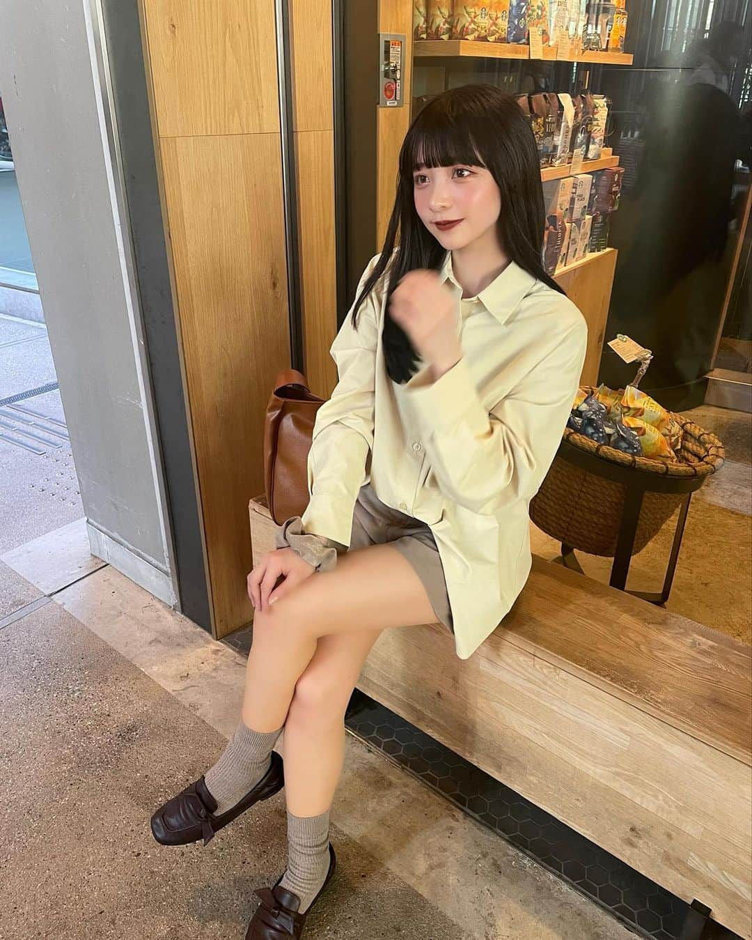 新田湖子さんのインスタグラム写真 - (新田湖子Instagram)「数日前のわたし～ ロング好評でうれし、♡ 黒髪ストレート👩🏻🪄」6月18日 22時04分 - coconitta0809