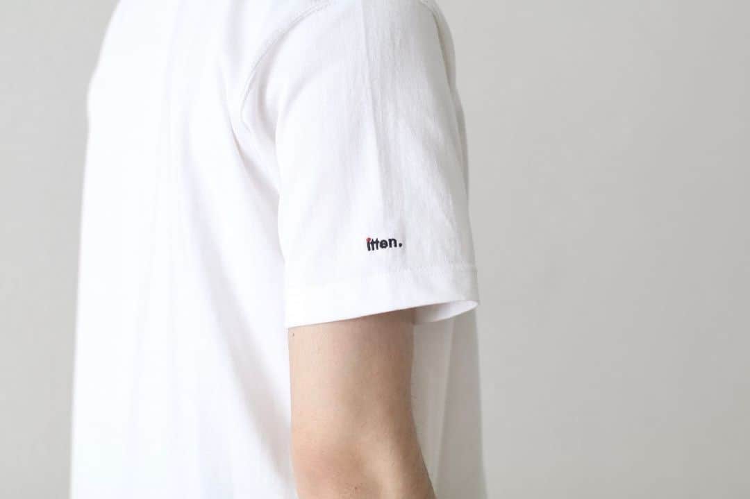 のインスタグラム：「[ unisex ] itten. / イッテン "JOHANNES Tee No.2" ￥4,950-  〈online store / @digital_mountain〉 https://www.digital-mountain.net  【オンラインストア#DigitalMountain へのご注文】 *24時間受付 *14時までのご注文で即日発送 *1万円以上ご購入で送料無料 tel：084-973-8204  We can send your order overseas. Ordering procedure details can be found here. >>http://www.digital-mountain.net/html/page56.html   #itten. #イッテン  実店舗：#WonderMountain @wonder_mountain_  〒720-0043  広島県福山市船町2-23 JR 「#福山駅」より徒歩10分 #ワンダーマウンテン #japan #hiroshima #福山 #福山市 #尾道 #倉敷 #鞆の浦 近く  WOMEN/GOODS： @hacbywondermountain」