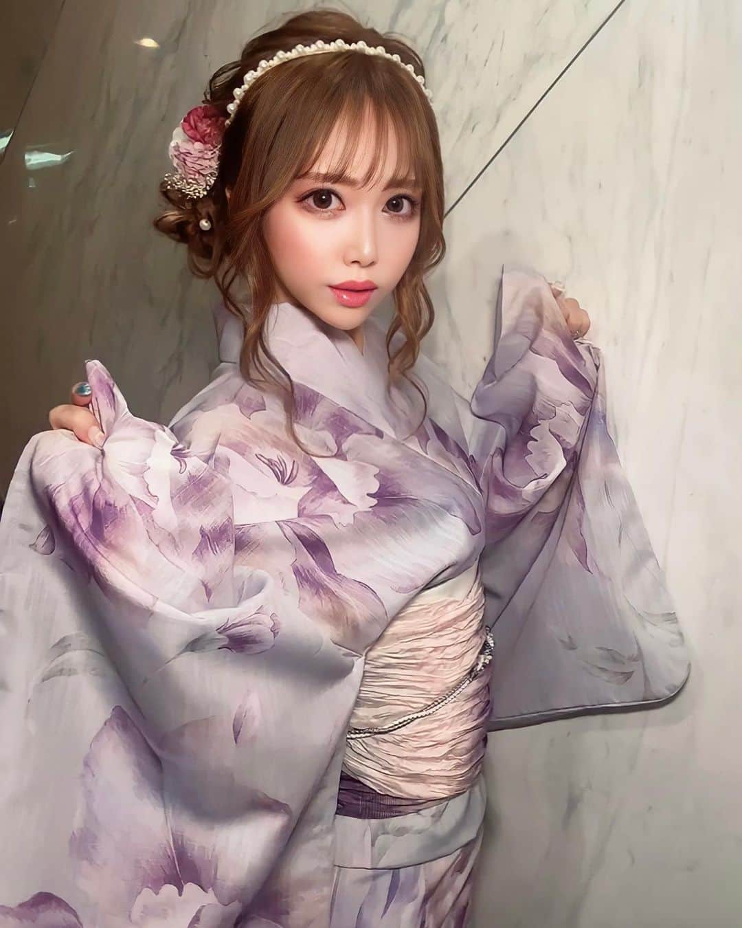 北山美奈のインスタグラム：「2日目の浴衣👘💜  #バルセロナグループ #ラウンジ凛 #札幌 #すすきの #ススキノ #キャバクラ #キャバ嬢 #キャバクラ嬢 #ニュークラブ #ニュークラ #ニュークラ嬢 #キャバ #ラウンジ #ラウンジ嬢 #ガールズバー #ホステス #すすきのキャバクラ #すすきのキャバ嬢 #すすきのグルメ #札幌旅行 #美人 #美女 #可愛い #可愛い女の子 #いいね返し #銀座 #浴衣女子 #浴衣ヘア #浴衣美人 #浴衣ヘアアレンジ」