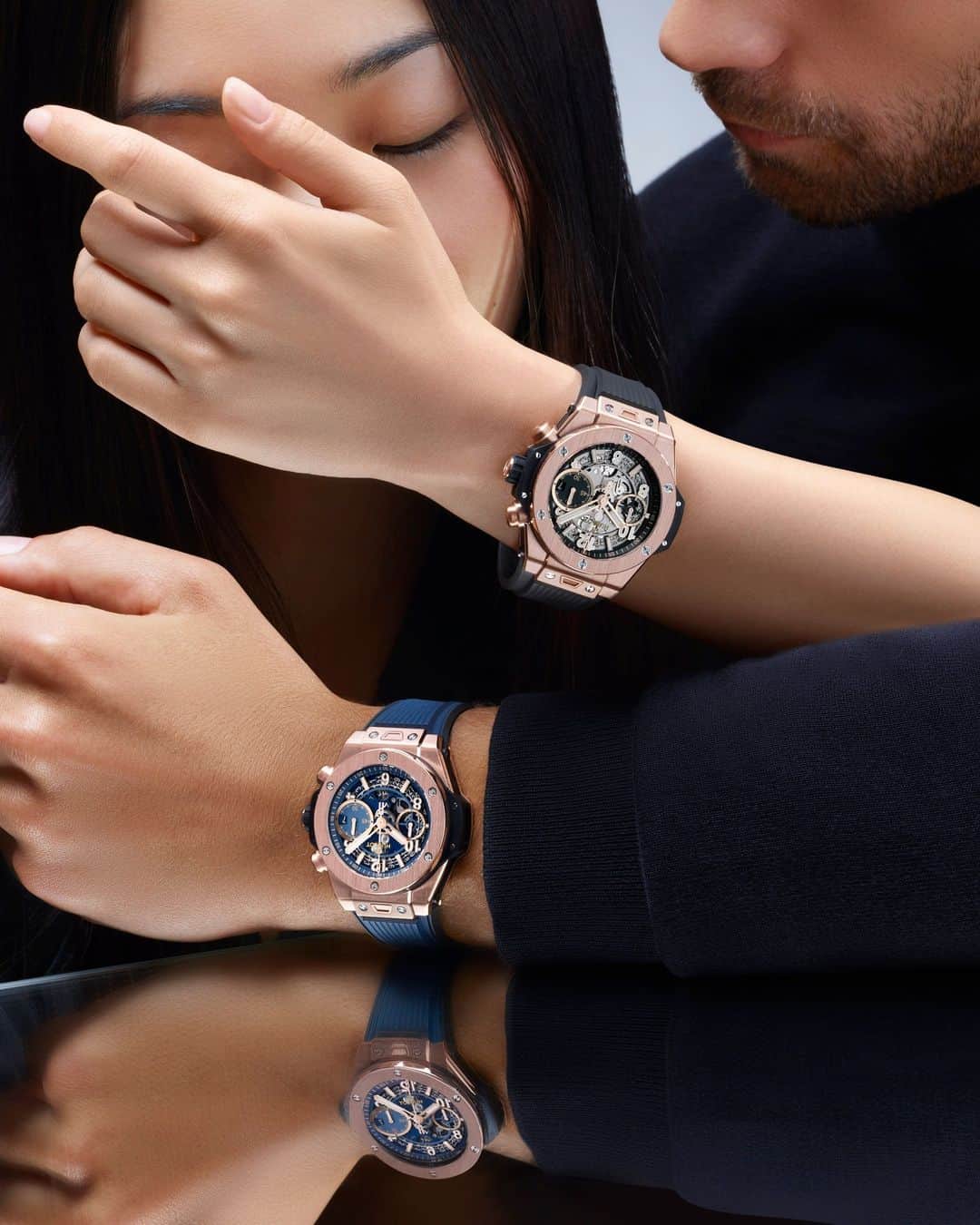 のインスタグラム：「Daring elegance meets timeless luxury. #BigBangUnico King Gold Blue & #BigBangUnico King Gold」