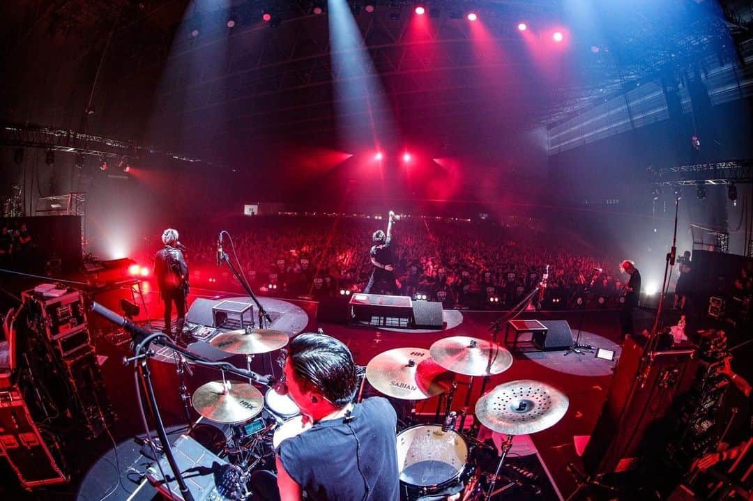 MAH さんのインスタグラム写真 - (MAH Instagram)「SATANIC CARNIVAL 2023 at Makuhari Messe.  #SiM #サタニック  📷 @kouhey0622」6月18日 23時12分 - mahfromsim