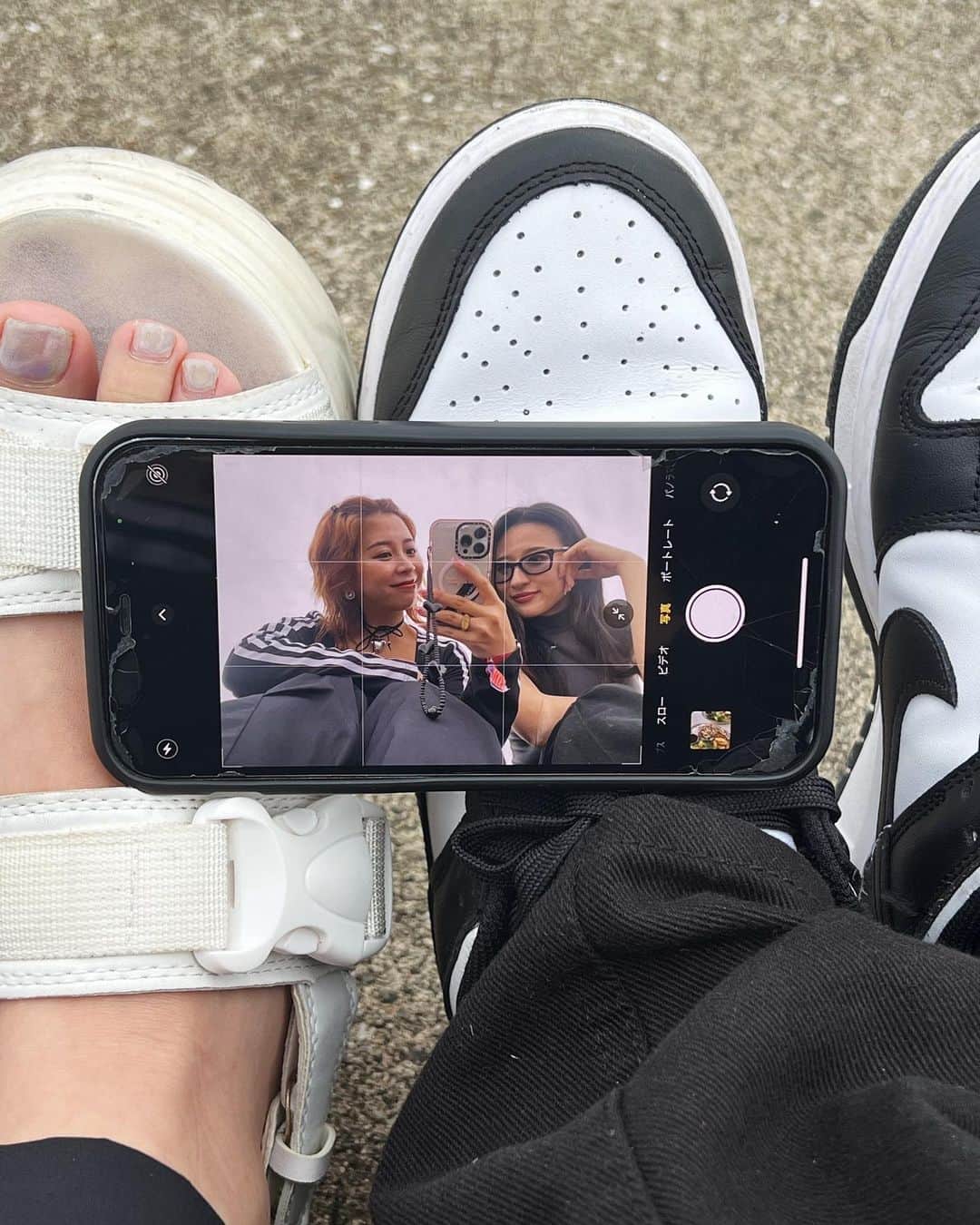 ヒロタナギサのインスタグラム：「🩶🤍」