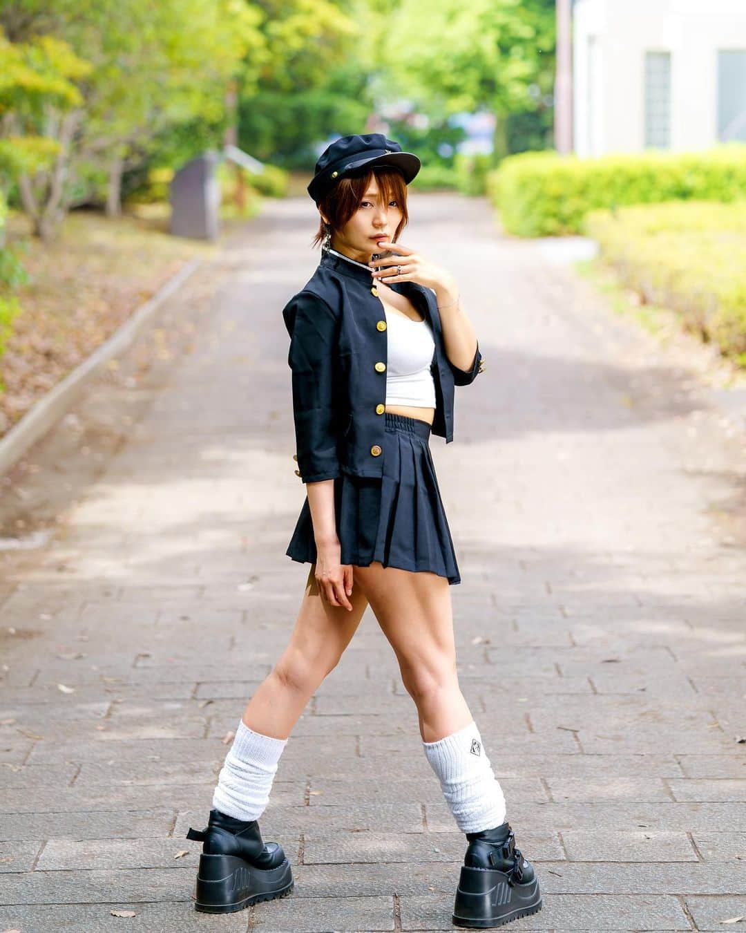 ましろ碧乃のインスタグラム：「この太もものスジお気に入り❤︎.*  𝕡𝕙𝕠𝕥𝕠：おいちさん . . #ポトレ #portrait  #撮影会 #制服 #ルーズソックス #被写体 #首輪女子 #熊本出身 #Xジェンダー #model #gravureidol #followme #性感 #偶像 #Instagravure #sexyhot #撮影会モデル名鑑 #otaku #粉我」
