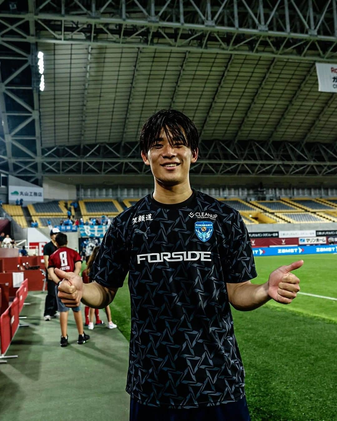 横浜FCさんのインスタグラム写真 - (横浜FCInstagram)「. 🔥  2023.06.18 sun ルヴァンカップ GS 第6節 vs ヴィッセル神戸 #ノエビアスタジアム神戸  GOAL： #山下諒也 #マルセロヒアン  #yokohamafc #横浜FC  #Jリーグ #JLEAGUE #HAMABLUE #ルヴァンカップ」6月18日 23時48分 - yokohamafc_official