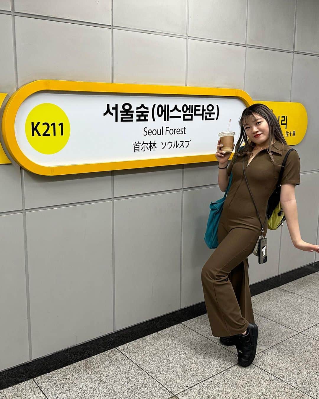 Hinanoさんのインスタグラム写真 - (HinanoInstagram)「Korean Subway Series w @ananay__a 乗り換え大変だよねぇ韓国の地下鉄〜ㅋㅋㅋ」6月18日 23時49分 - no7_k