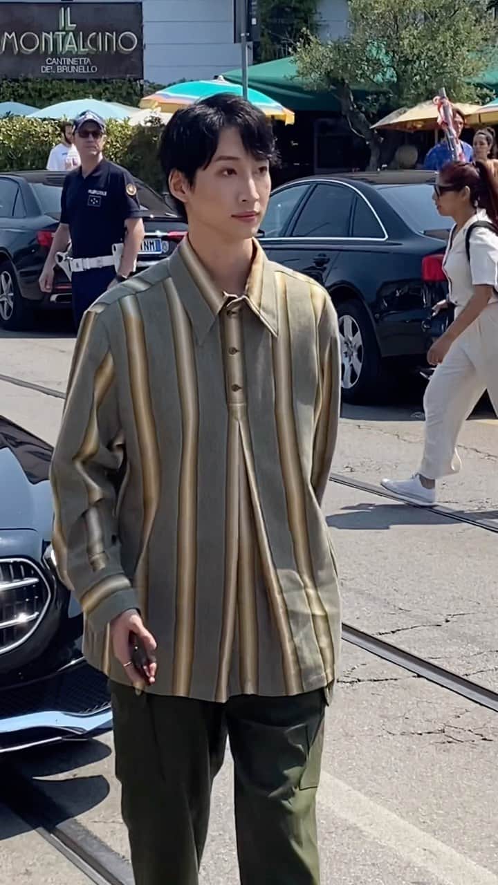 緒形りょうのインスタグラム：「@ryokun_39 wearing @etro」