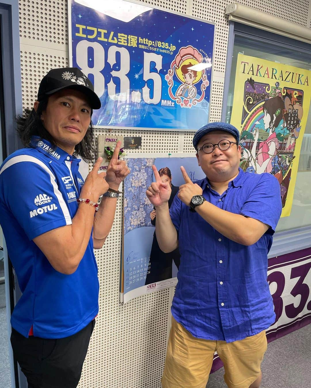 黒山健一さんのインスタグラム写真 - (黒山健一Instagram)「Talking on RADIO📻 PR for trial🙌  #FM宝塚 #RADIO #田中覚 #mondaymotivation」6月19日 11時10分 - kenichi_kuroyama