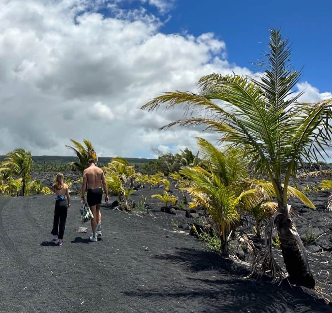 タック・ワトキンスさんのインスタグラム写真 - (タック・ワトキンスInstagram)「Father’s Day is grand. Father’s Day with your father is grander. Father’s Day with your father in Hawaii is the grandest!」6月19日 11時31分 - tucwatkins