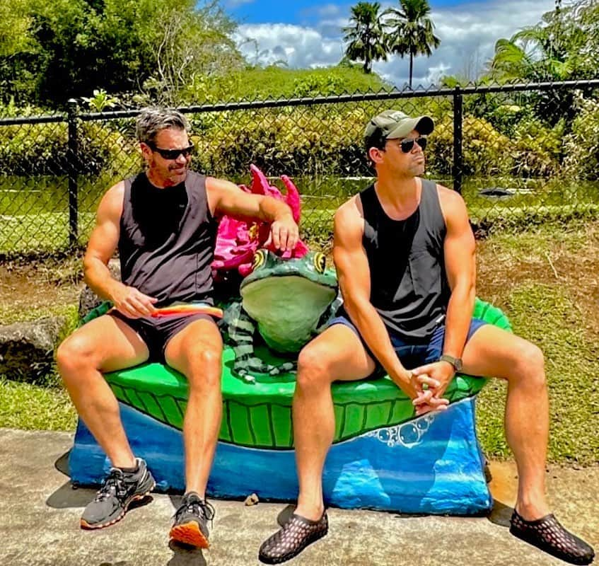 タック・ワトキンスさんのインスタグラム写真 - (タック・ワトキンスInstagram)「Father’s Day is grand. Father’s Day with your father is grander. Father’s Day with your father in Hawaii is the grandest!」6月19日 11時31分 - tucwatkins