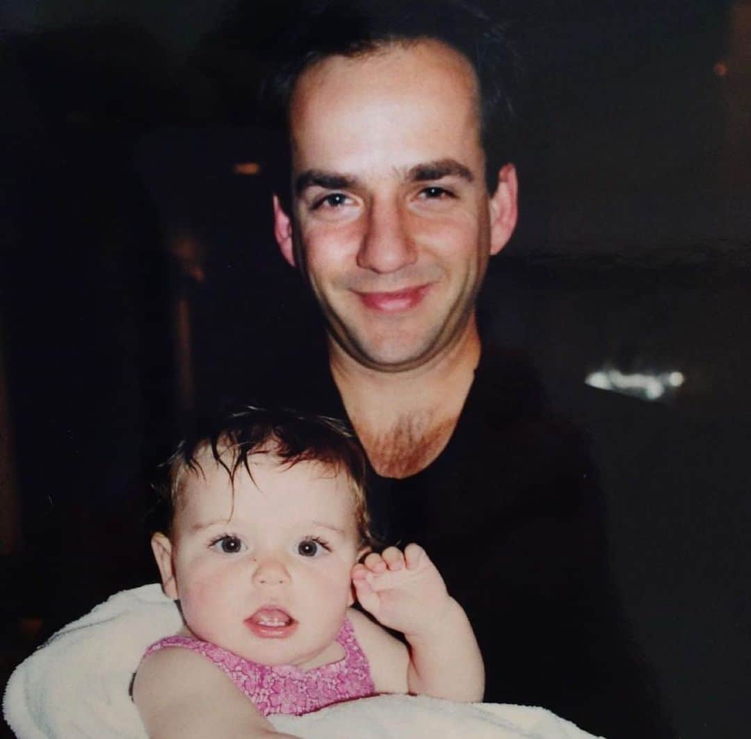キーナン・シプカのインスタグラム：「love you dad」