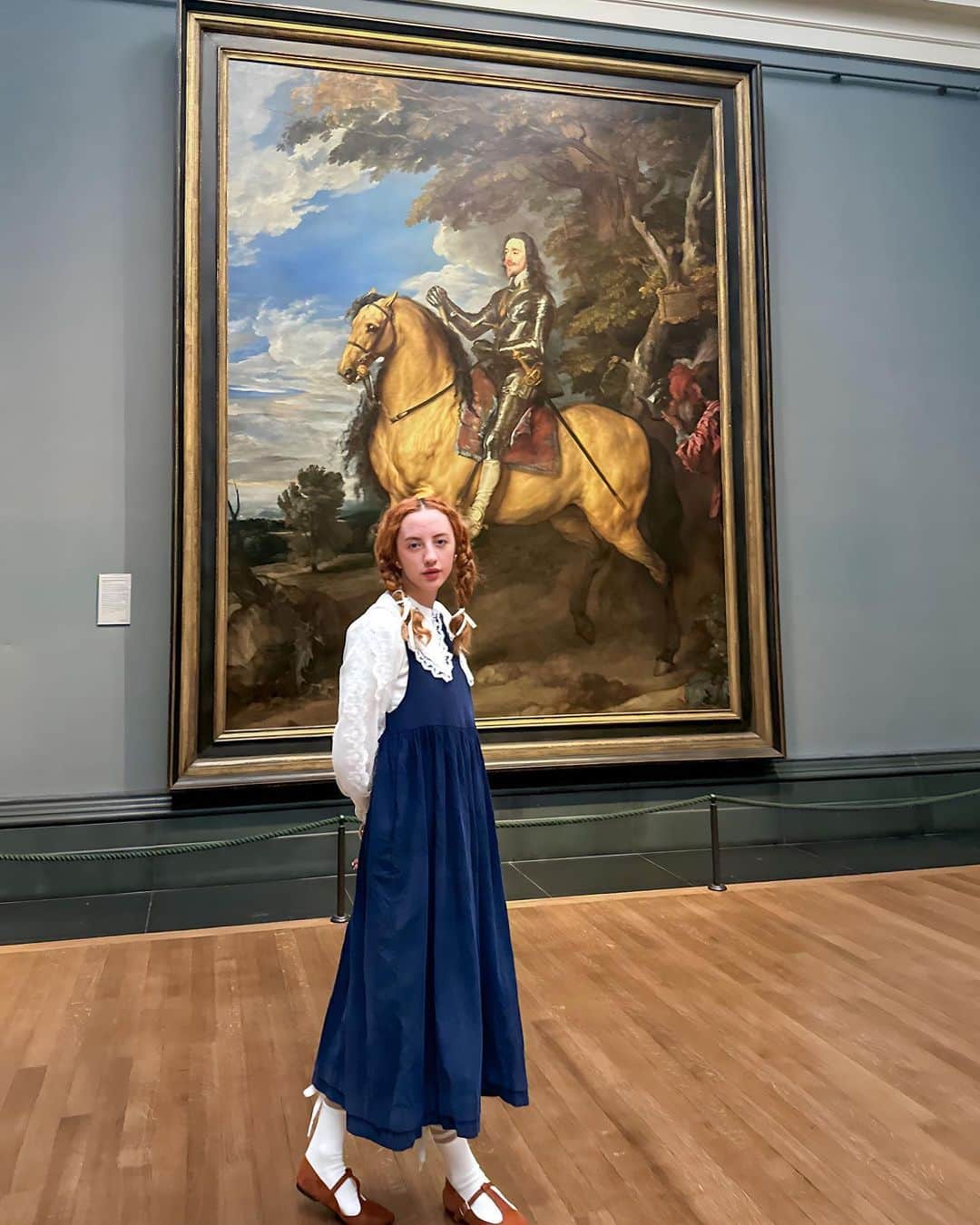 ベッキー・クルーエルさんのインスタグラム写真 - (ベッキー・クルーエルInstagram)「Whilst Van Dyck’s triple portrait of Charles I is privately held in Windsor Castle, I was able to see another view of Charles through Van Dyck’s eye, in the National Gallery, upon horseback.   Painted around 1637 🎨  #anthonyvandyck #17thcenturyart #arthistory #historyofart #charlesi #kingcharlesi #nationalgallery #royalcollectiontrust #1600sart」6月24日 0時00分 - beckiicruel