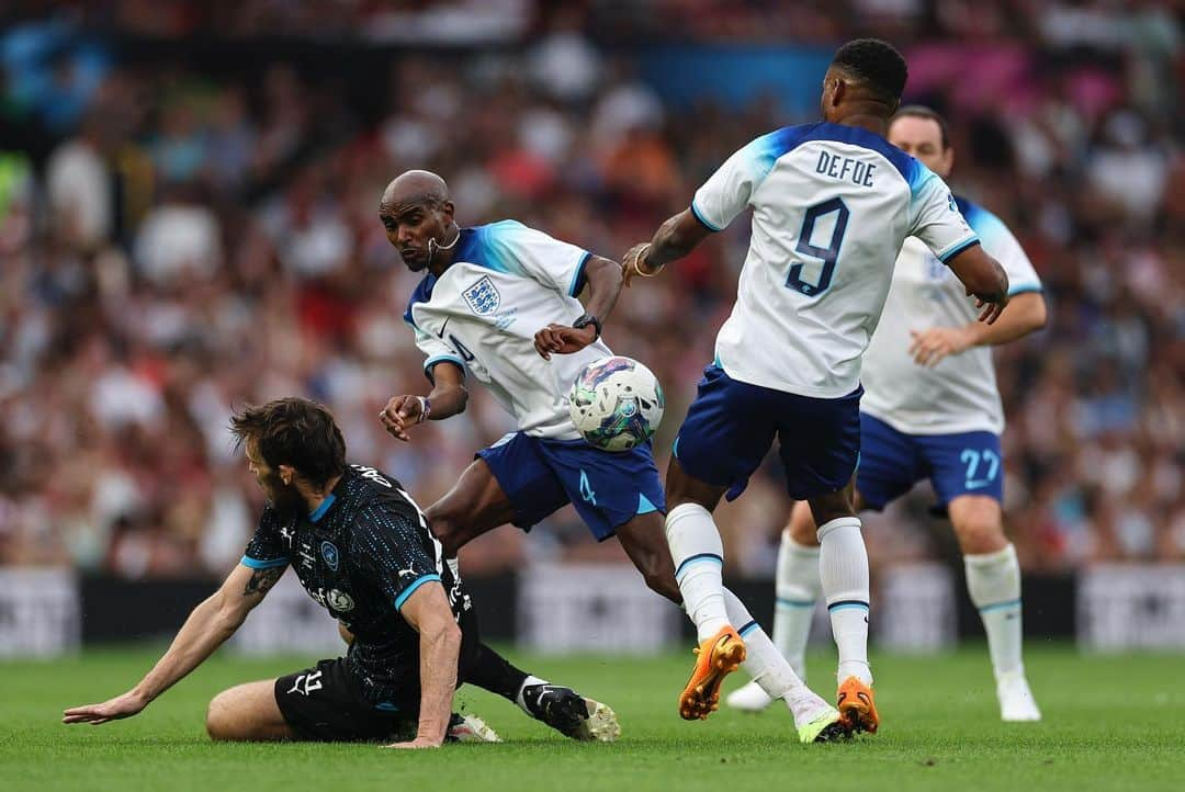 サム・クラフリンさんのインスタグラム写真 - (サム・クラフリンInstagram)「A week ago today.  Still buzzing from it.   Soccer Aid 2023.」6月19日 3時55分 - mrsamclaflin