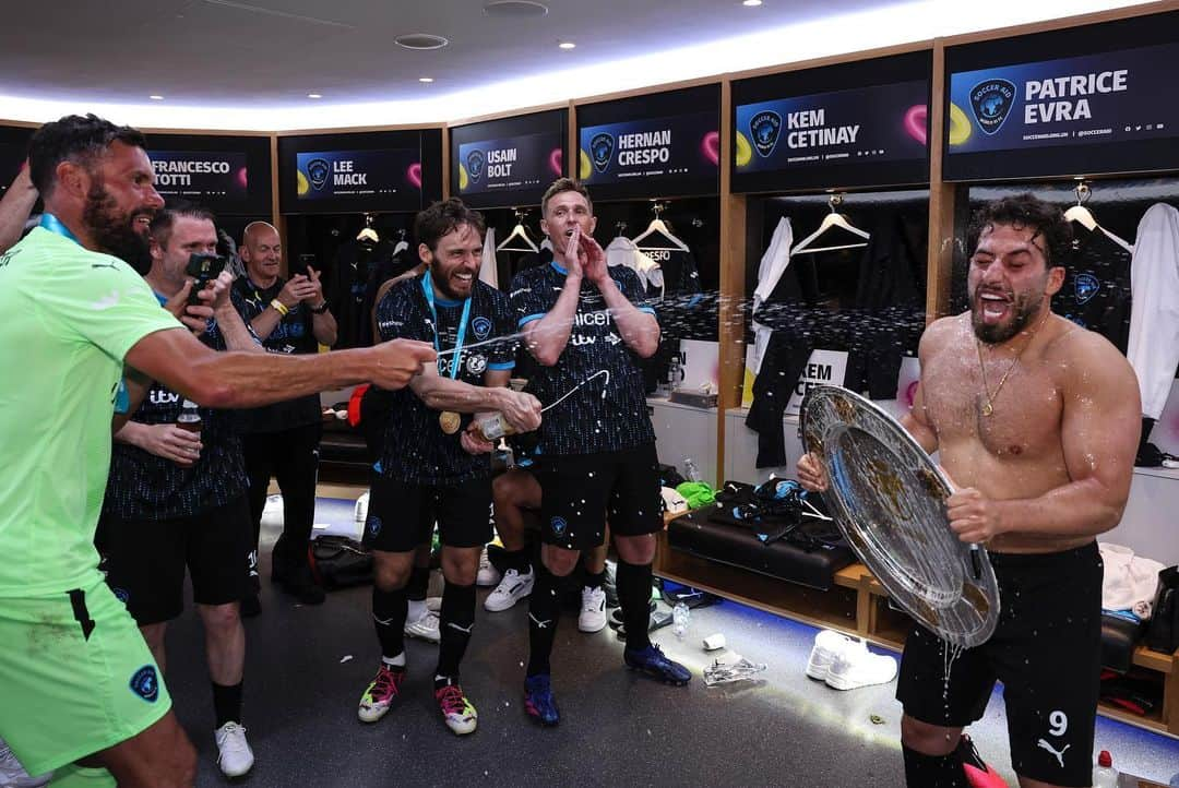 サム・クラフリンさんのインスタグラム写真 - (サム・クラフリンInstagram)「A week ago today.  Still buzzing from it.   Soccer Aid 2023.」6月19日 3時55分 - mrsamclaflin