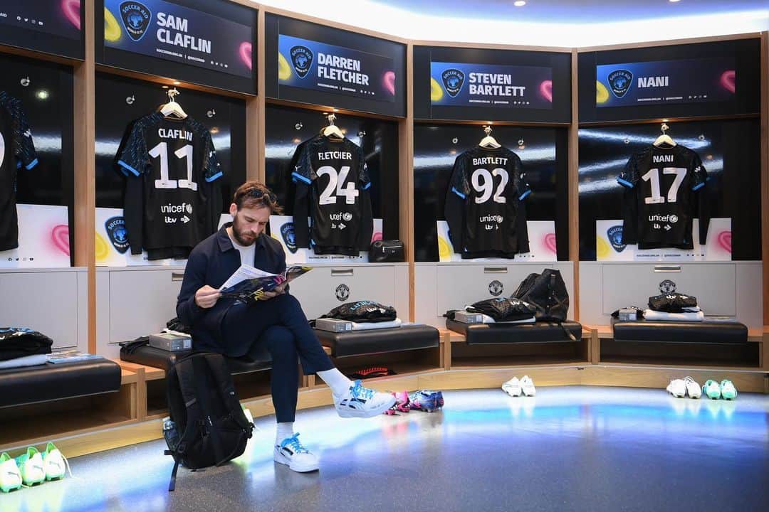 サム・クラフリンのインスタグラム：「A week ago today.  Still buzzing from it.   Soccer Aid 2023.」