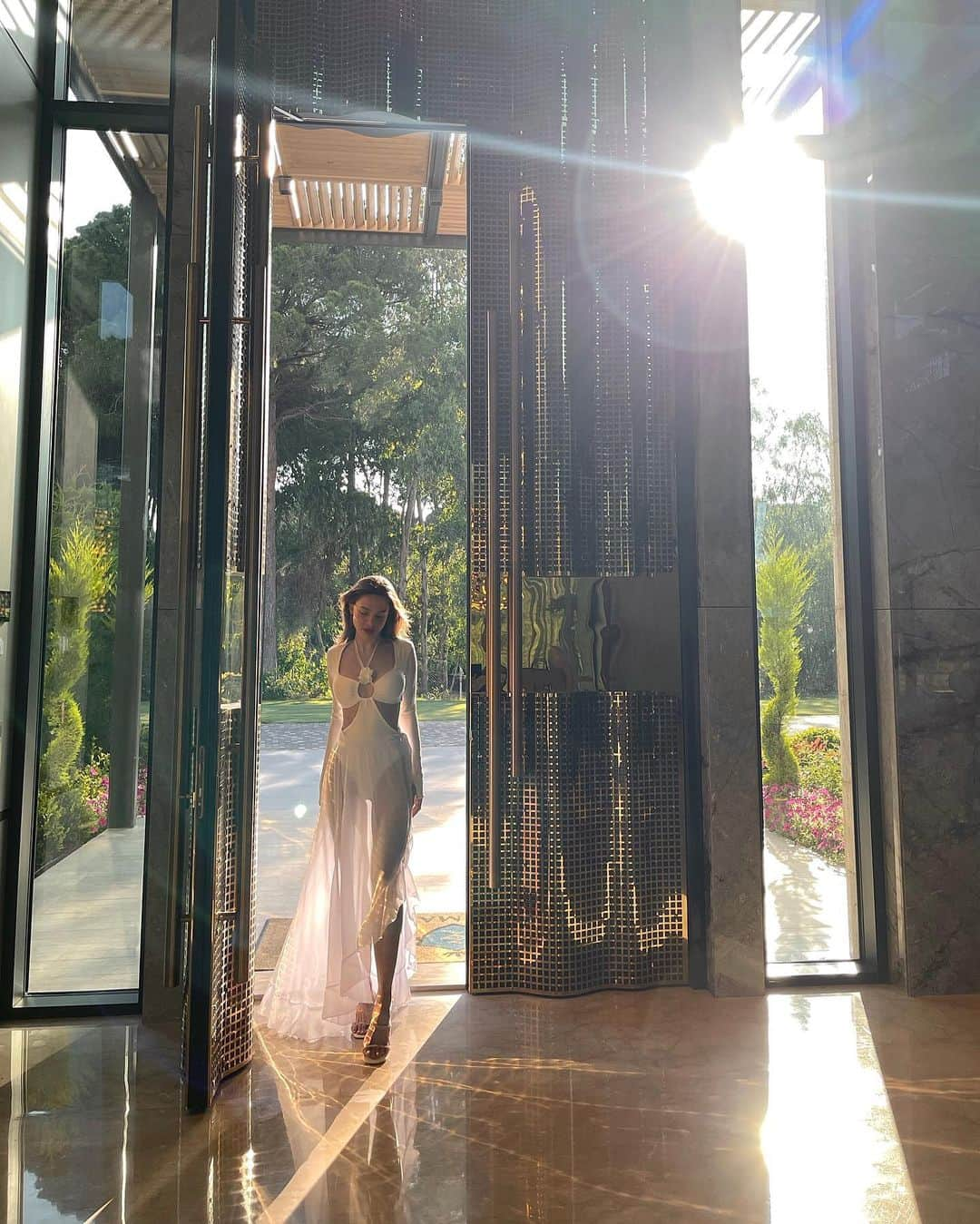 Maria Wayさんのインスタグラム写真 - (Maria WayInstagram)「welcome to my villa ✨  #palazzoluxurycollection #PalazzoMood #kayapalazzogolfresort #kayapalazzobelek #luxurylagoonsuites #belek  @kayapalazzohotels」6月19日 4時18分 - maria__way