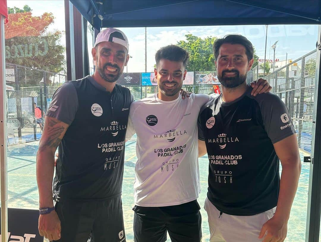 ジョルディ・コディーナさんのインスタグラム写真 - (ジョルディ・コディーナInstagram)「Fin de semana increíble con gente increíble!!! Muchas gracias a @worldpadelsoccer y @josebernalgt1 por invitarme a estar con ellos en este torneo espectacular!!! La experiencia ha sido increíble!! 🙌🏼」6月19日 4時24分 - codina30