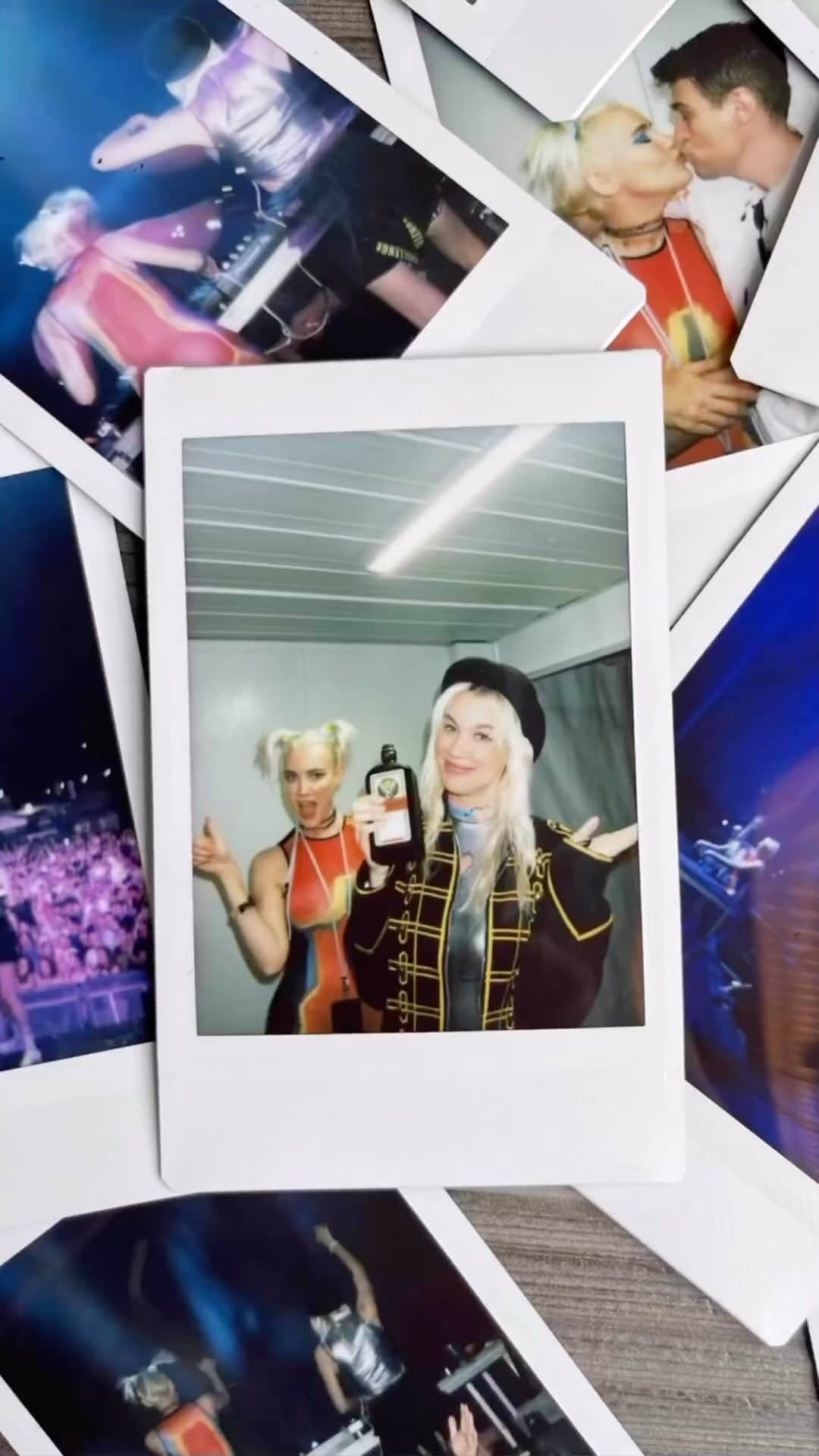 NERVOのインスタグラム：「Jump into these Polaroid moments with us at @animalsound 🦁‼️💯💯🤯🤯📸👯‍♀️💕💕 happy 10 years to this epic festival. We hope to see you at many many more down the road wooooop 🎂🥳🦁 #animalsound #Murcia #Spain #España」