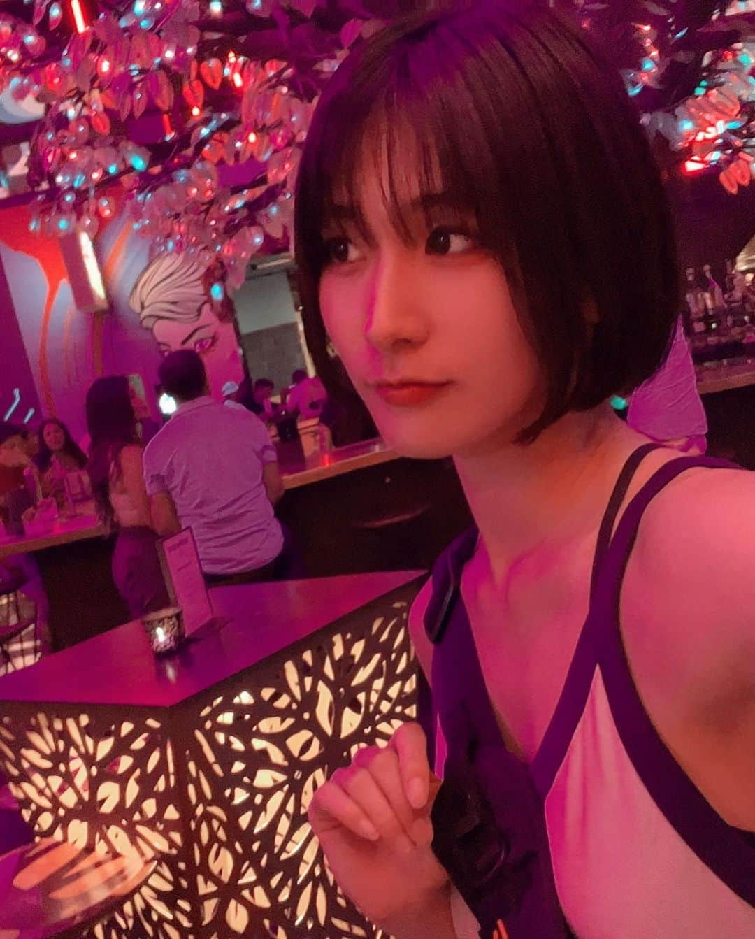 来栖うさこさんのインスタグラム写真 - (来栖うさこInstagram)「. . . Meow Wolf Las Vegas   食品サンプルみたいなアイスクリームを たべました😋🩷🤍あまあまでした！  この日は前髪薄め…🫶✨  #omegamart #オメガマート #ラスベガス #LasVegas #meowwolf  #アメリカ #America #海外旅行 #アメリカ旅行 #ラスベガス旅行  #japanesegirl #summerstyle」6月19日 14時00分 - kurusu_usako