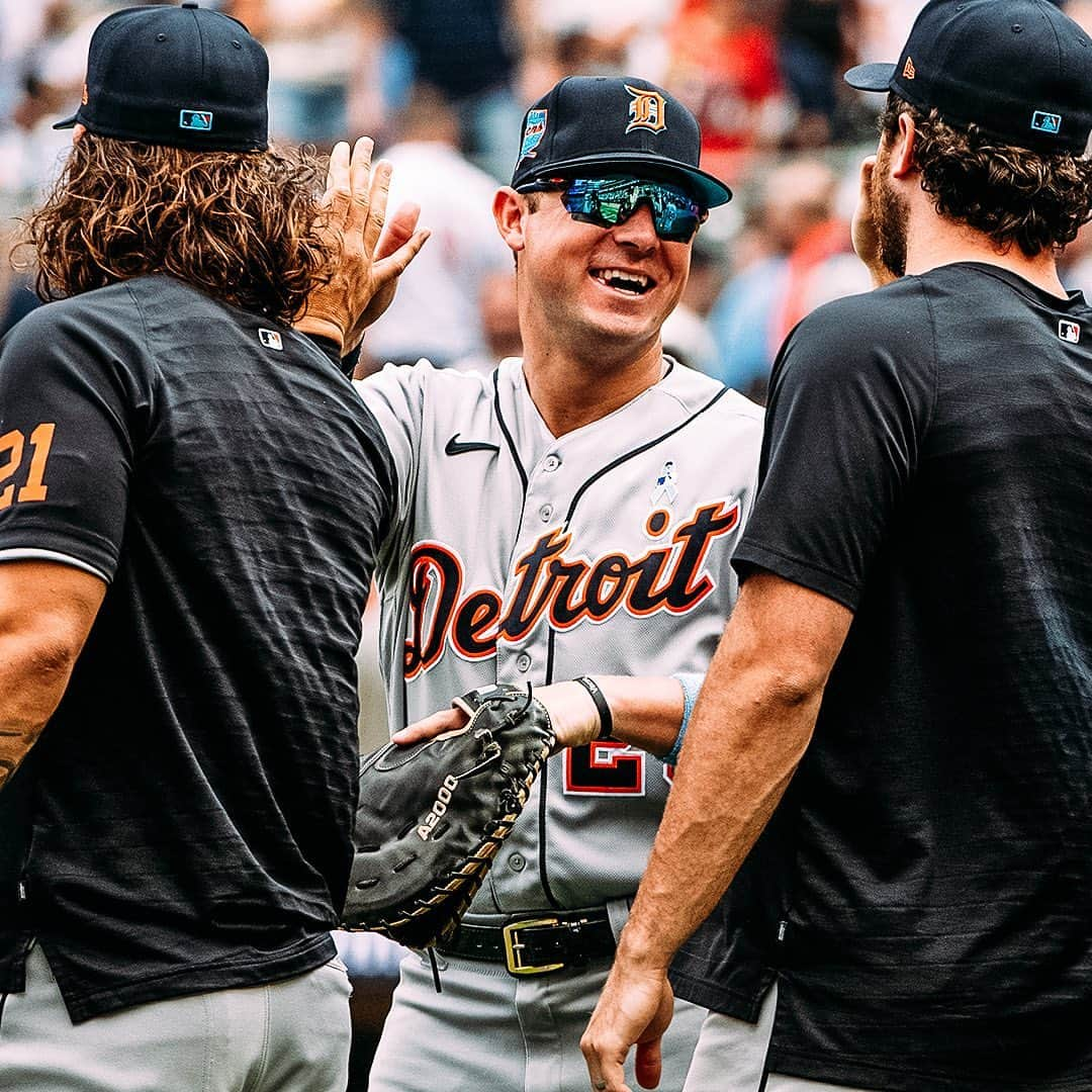 デトロイト・タイガースさんのインスタグラム写真 - (デトロイト・タイガースInstagram)「Series win for the dads! #TigersWin」6月19日 6時32分 - tigers