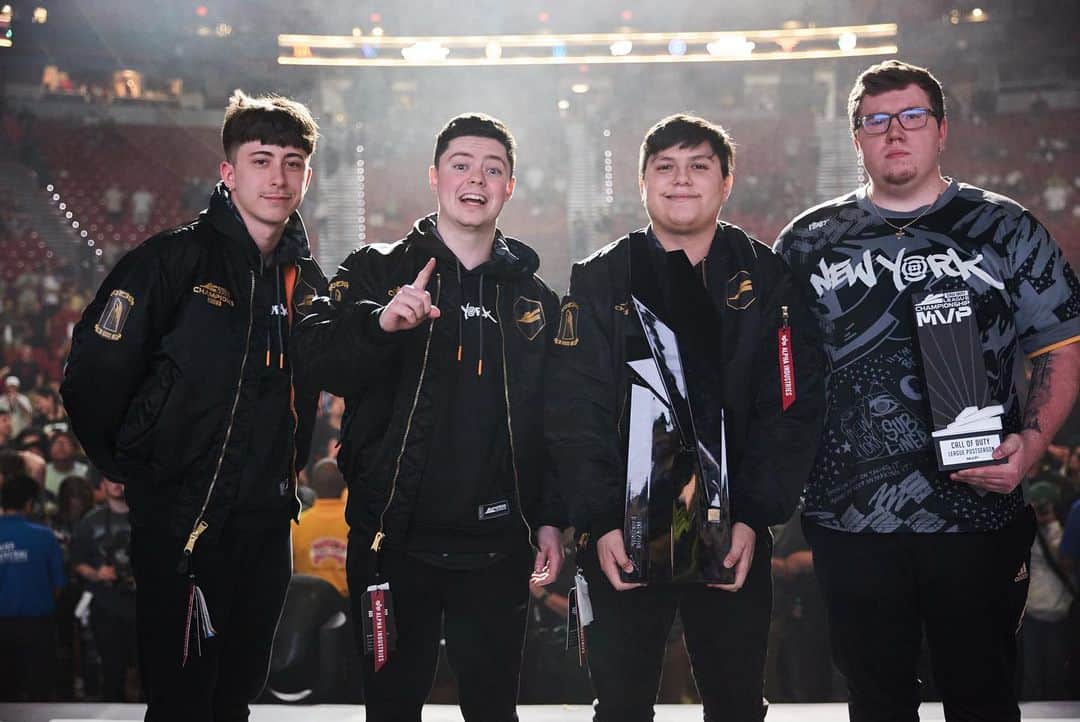 のインスタグラム：「The most dominant Grand Finals in the CDL Era, a clean 5-0 🏆」