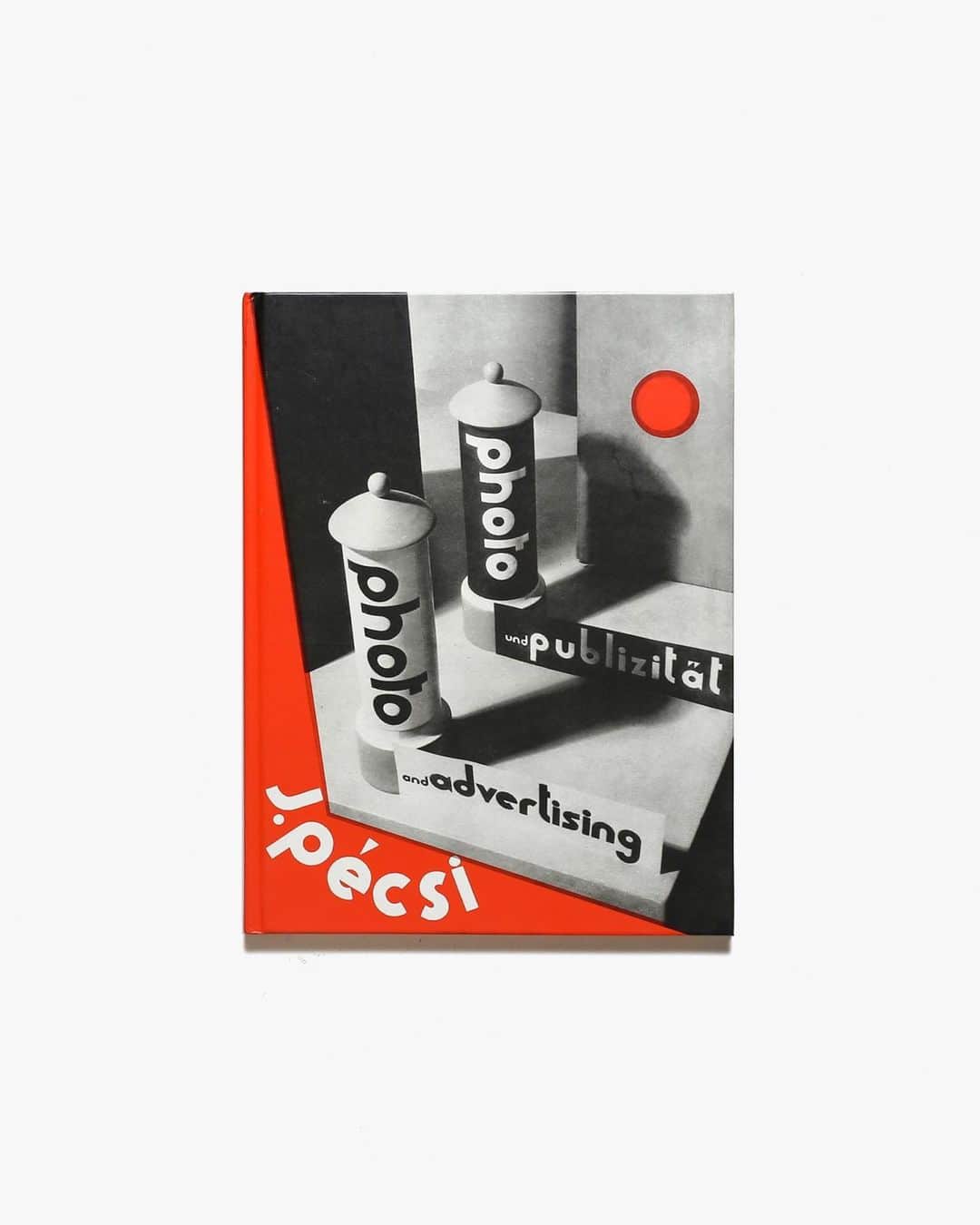 nostos booksさんのインスタグラム写真 - (nostos booksInstagram)「本日は戸田正寿の広告作品集、『PAOSデザイン』、アイルランドの至宝・ケルズの書の解説本、『世紀末ウィーンのグラフィック』展図録など41冊を入荷しました。  オンラインストアへは商品タグをタップ◯ 　 入荷本からおすすめ10選  ----------  1冊目 『Masatoshi Toda アート・ディレクション』 アートディレクター、戸田正寿の作品集。伊勢丹、パルコ、サントリーローヤルなど、様々な手法で制作された洗練された広告作品をカラーで多数収録。作品制作には、山口はるみ、ペーター佐藤、糸井重里らも参加。序文は永井一正。  ----------  2冊目 『PAOSデザイン 企業美の世界』 1968年に創立されて以来、数々の企業のCIデザインを手がけてきた株式会社PAOS（現・株式会社中西元男事務所）の代表的な事例集。マツダ、ダイエー、小岩井乳業、ケンウッド、バンダイ、ぴあなど、誰もが目にしたことのあるデザインを制作背景とともに紹介。亀倉雄策、コリン・フォーブス、アイバン・チャマイエフらの寄稿文も掲載。  ----------  3冊目 『Photo and Advertising』 ハンガリーの写真家、Jozsef Pecsiの広告作品集。構成主義的なデザインと、タイポグラフィや写真を融合した作品の数々を収録。  ----------  4冊目 『アイルランドの至宝 ケルズの書 復元模写及び色彩と図像の考察』 8世紀に制作された聖書写本で、アイルランドの国宝にもなっている「ケルズの書」。世界で最も美しい本と言われる1200年前の装飾写本を、復元・模写した一冊。模写に用いた顔料や染料の紹介、そして詳細な解説もあわせて収録し、研究者の資料にも最適な一冊。  ----------  5冊目 『世紀末ウィーンのグラフィック デザインそして生活の刷新にむけて』 2019年に京都国立近代美術館、目黒美術館で開催された「世紀末ウィーンのグラフィック デザインそして生活の刷新にむけて」の図録。1897年のウィーン分離派設立から1914年の第一次世界大戦勃発までの間、ウィーンで生まれた版画、挿絵本、その原画などといったグラフィック作品を、豊富な図版とテキストで多数紹介。   ----------  6冊目 『Bi-Scriptual』 多言語に対応したグラフィックデザインの実践的な資料集。100人以上のデザイナーのインタビューや実例を紹介。グローバル化が進み国や文化間の交流が活発になった現代において、最も重要な課題に取り組んだ良書。  ----------  7冊目 『紙とデザイン 竹尾ファインペーパーの50年』 紙の専門商社、株式会社竹尾創立100年を記念した非売本。50銘柄のファインペーパーの実物サンプルと、50人のデザイナーが綴った紙に対する思いを作品とともに掲載。田中一光、杉浦康平、平野甲賀、祖父江慎、葛西薫、原研哉らが参加。  ----------  8冊目 『Envisioning Information』 アメリカの統計学者であり、データビジュアライゼーションの先駆者と知られるエドワード・タフトの資料集。地図、ダイアグラム、コンピュータ・インターフェースなど、さまざまな情報を可視化したビジュアル表現を実践的なアドバイスとともに収録。   ----------  9冊目 『Jan Tschichold: Posters of the Avantgarde』 20世紀で最も影響力のあったタイポグラファーの一人、ヤン・チヒョルト。エル・リシツキー、ジャン・アルプ、オスカー・シュレンマーなど、ヤン・チヒョルトが収集していたポスター作品のコレクション、そして自身が手掛けたポスター作品を分析した作品集。  ----------  10冊目 『粟津潔 デザインになにができるか』 2019年5月から9月に金沢21世紀美術館で開催された「粟津潔 デザインになにができるか」展のカタログ。戦後日本の復興期に活躍し、社会をたくましく生きる人たちへまなざしを向けてデザインを発信し続けた粟津潔の作品とともに、粟津潔のテキストや対談、批評なども掲載。  ----------------------  店舗情報はこちら @nostosbooks  ----------------------  オンラインストアは毎日19時更新○  ----------------------  #nostosbooks #ノストスブックス #祖師ヶ谷大蔵 #砧」6月19日 8時23分 - nostosbooks
