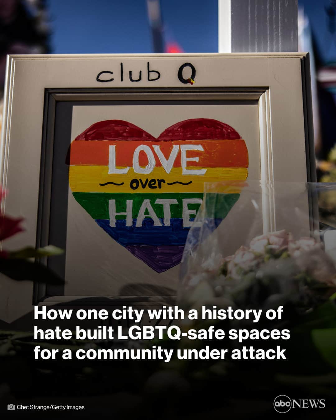 ABC Newsのインスタグラム：「Colorado Springs is known for its history of anti-LGBTQ hate. Last year's Club Q shooting highlighted the lack of places where the community would be wholly welcomed.  Now, local residents and businesses are forced to reckon with and atone for the city’s history of hate, learning to open its doors to make safe spaces where there were none. More in link in bio.」
