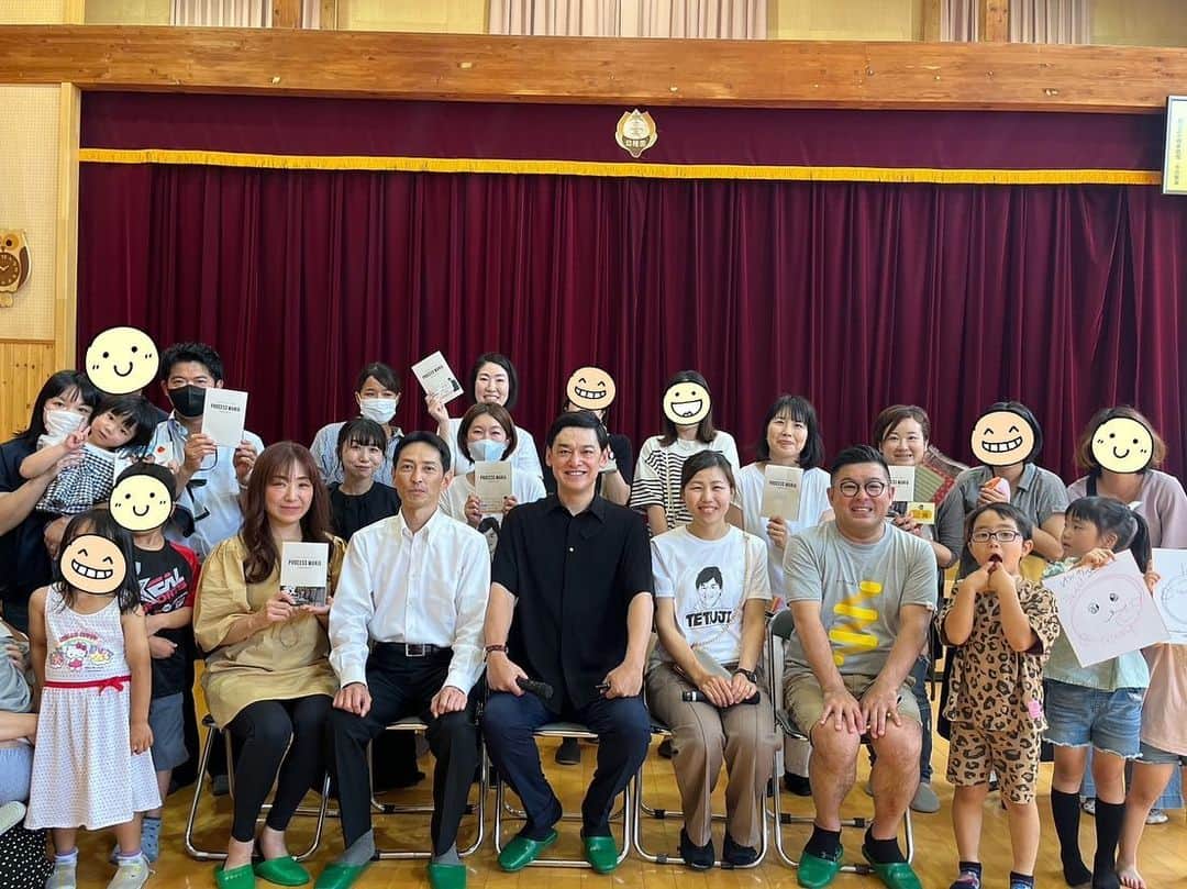 宮田麺児さんのインスタグラム写真 - (宮田麺児Instagram)「めちゃくちゃ　最高のサイン会  ライターさんが 幼稚園にて　開催してくれました。  作者が 出向いて　色々なところで開催して 本を宣伝するのが　本来のサイン会じゃ ないかと思った。  スタッフのみなさん ありがとうございました  #サイン会 #プロセスマニア #ベストセラー #埼玉県 #北浦和」6月19日 10時01分 - miyatamenji