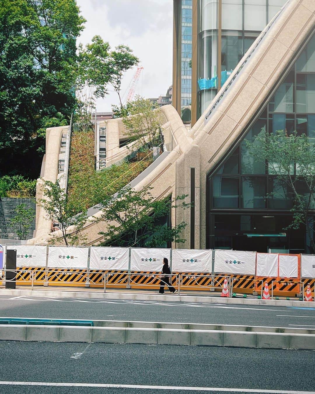 ima_ju / Jun Iのインスタグラム：「: : Glimpse / 片鱗. （under construction） : : ::」