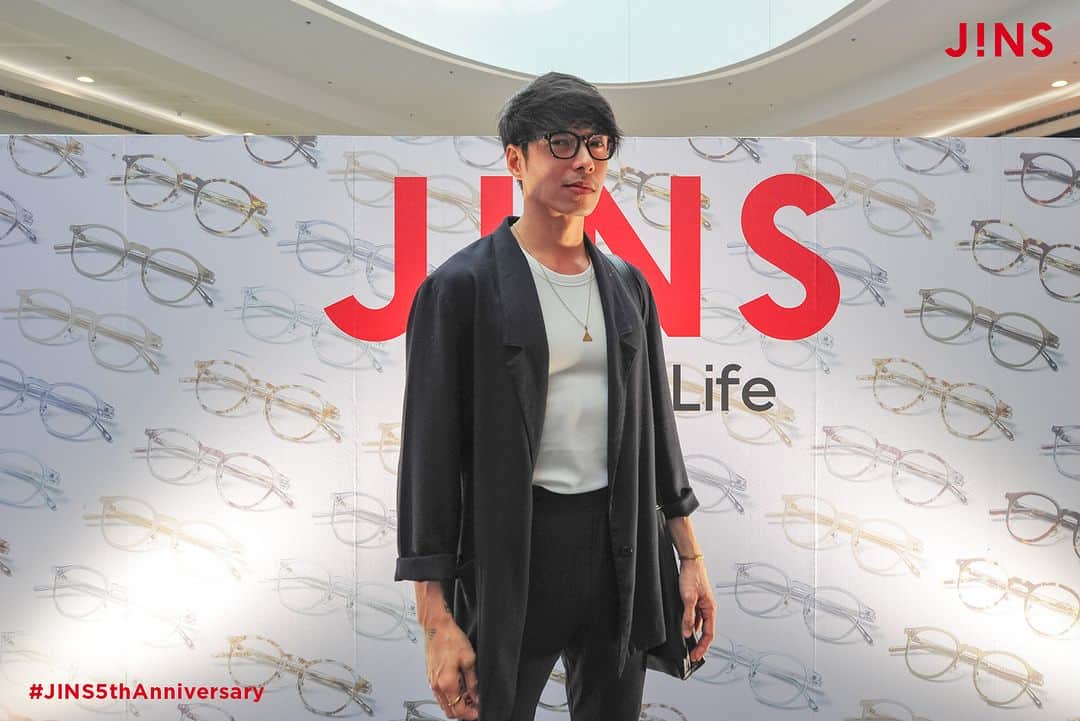 JINS PHILIPPINESさんのインスタグラム写真 - (JINS PHILIPPINESInstagram)「Here's an exclusive 20/20 insider look to our 5th Year Anniversary Event at the SM Mall of Asia. 📸  Special thanks to all our amazing media friends and special guests who celebrated with us on this significant milestone as we unveiled our newest Doraemon Collection and welcomed our newest endorser, Rico Hizon.   At JINS, we're committed to providing top-notch eye care services and offering the most stylish eyewear to Filipinos. And in celebration of our 5th year anniversary, we're offering exclusive limited-time offers until July 8, 2023 at all JINS stores listed below. So what are you waiting for? Come visit us and have a great JINS experience.   📍SM Aura 📍SM Makati 📍SM North Edsa 📍Robinsons Manila 📍SM Megamall 📍Ayala Trinoma 📍SM Mall of Asia  #JINS5thAnniversary #JINSDoraemonCollection」6月19日 19時41分 - jins_philippines